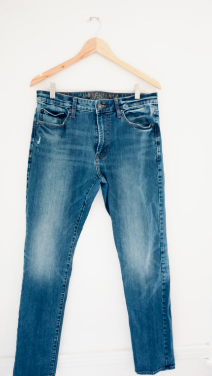 American Eagle Men’s Slim Dark Wash Jeans Size 33/34