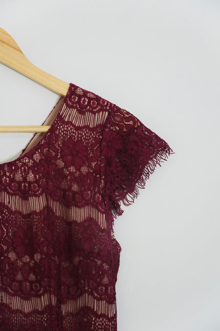 Maeve by Anthropologie Maroon Lace Peplum Dress Size Medium