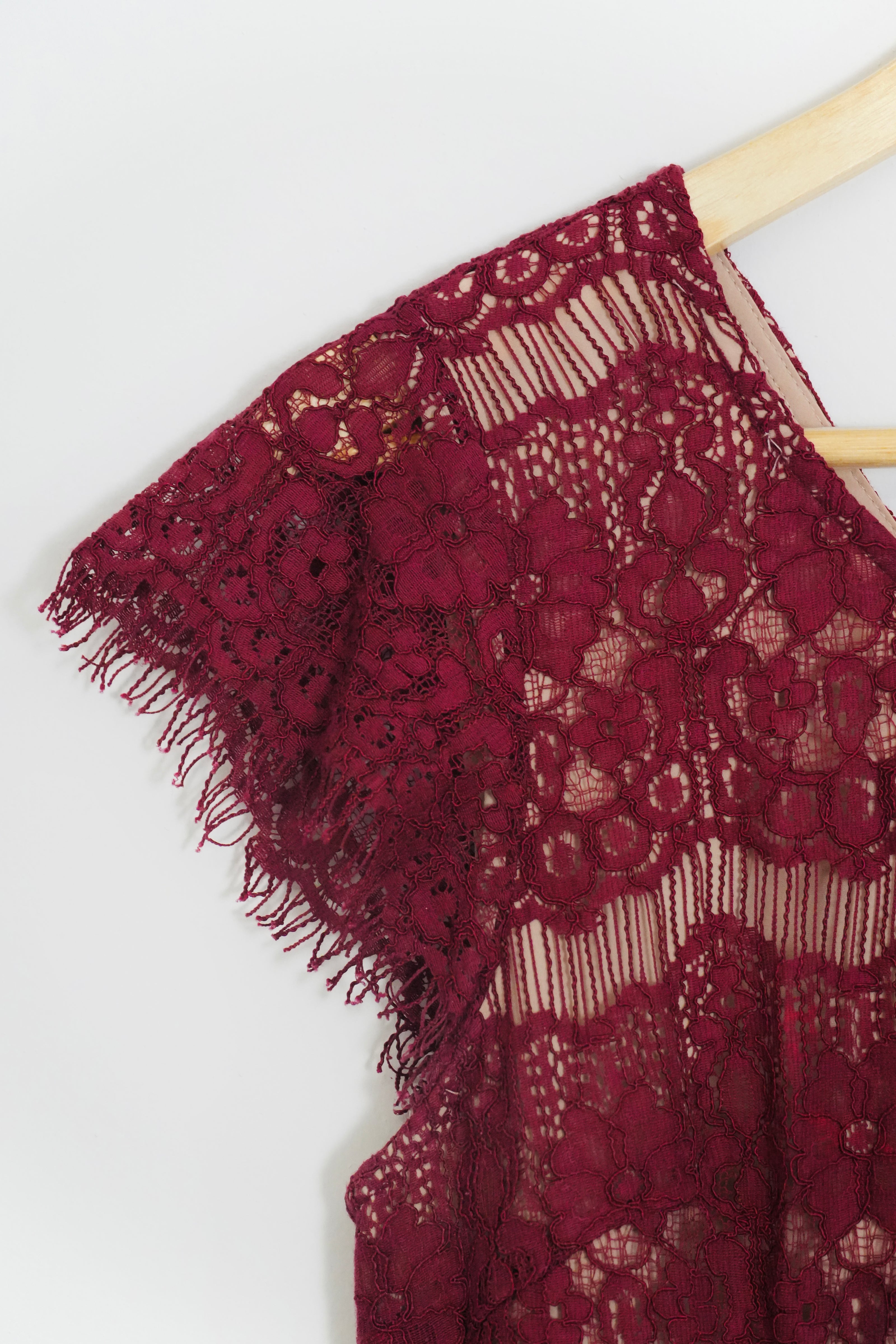 Maeve by Anthropologie Maroon Lace Peplum Dress Size Medium