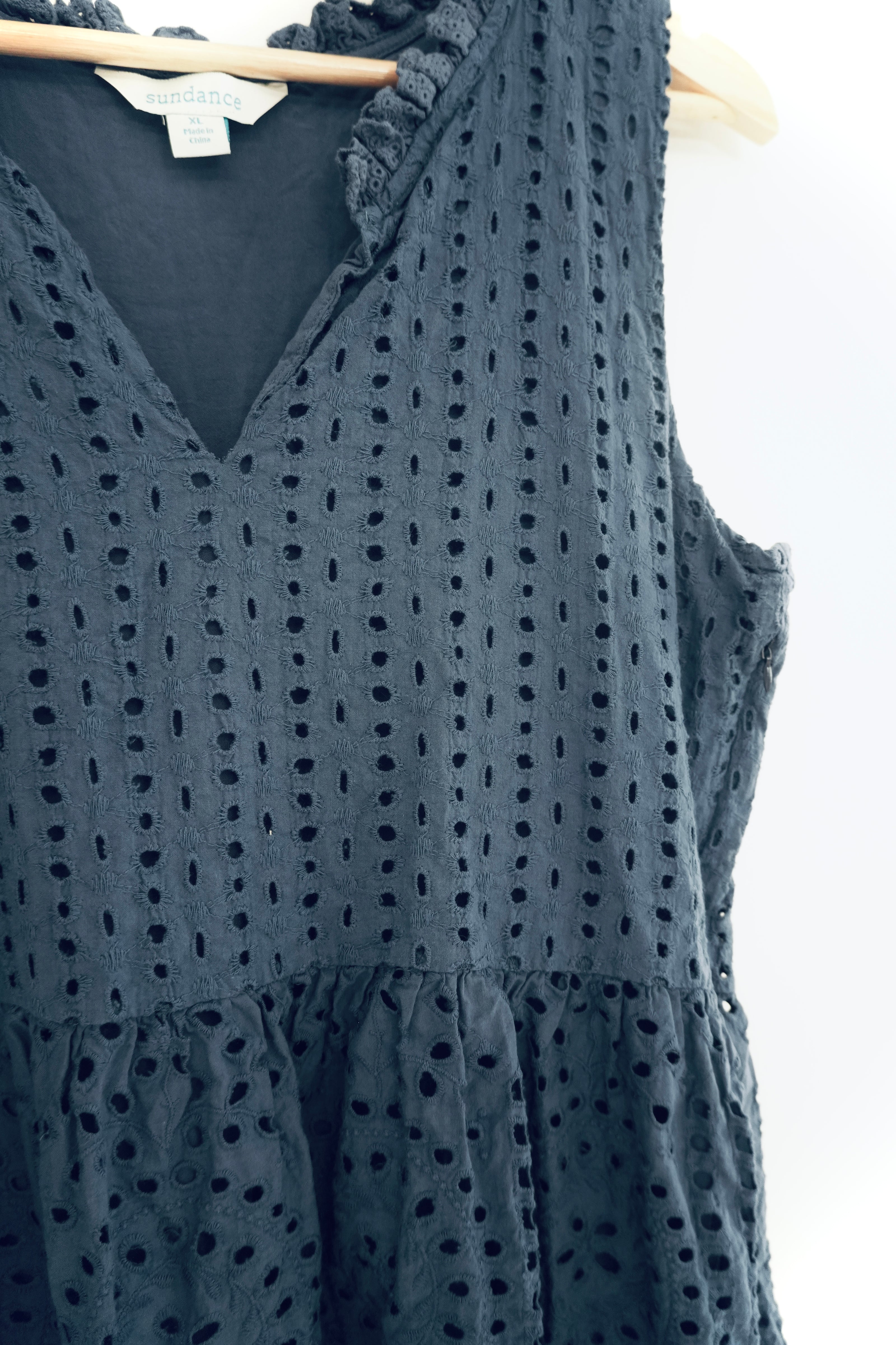 Sundance Sleevless Navy A-Line Dress Size X-Large
