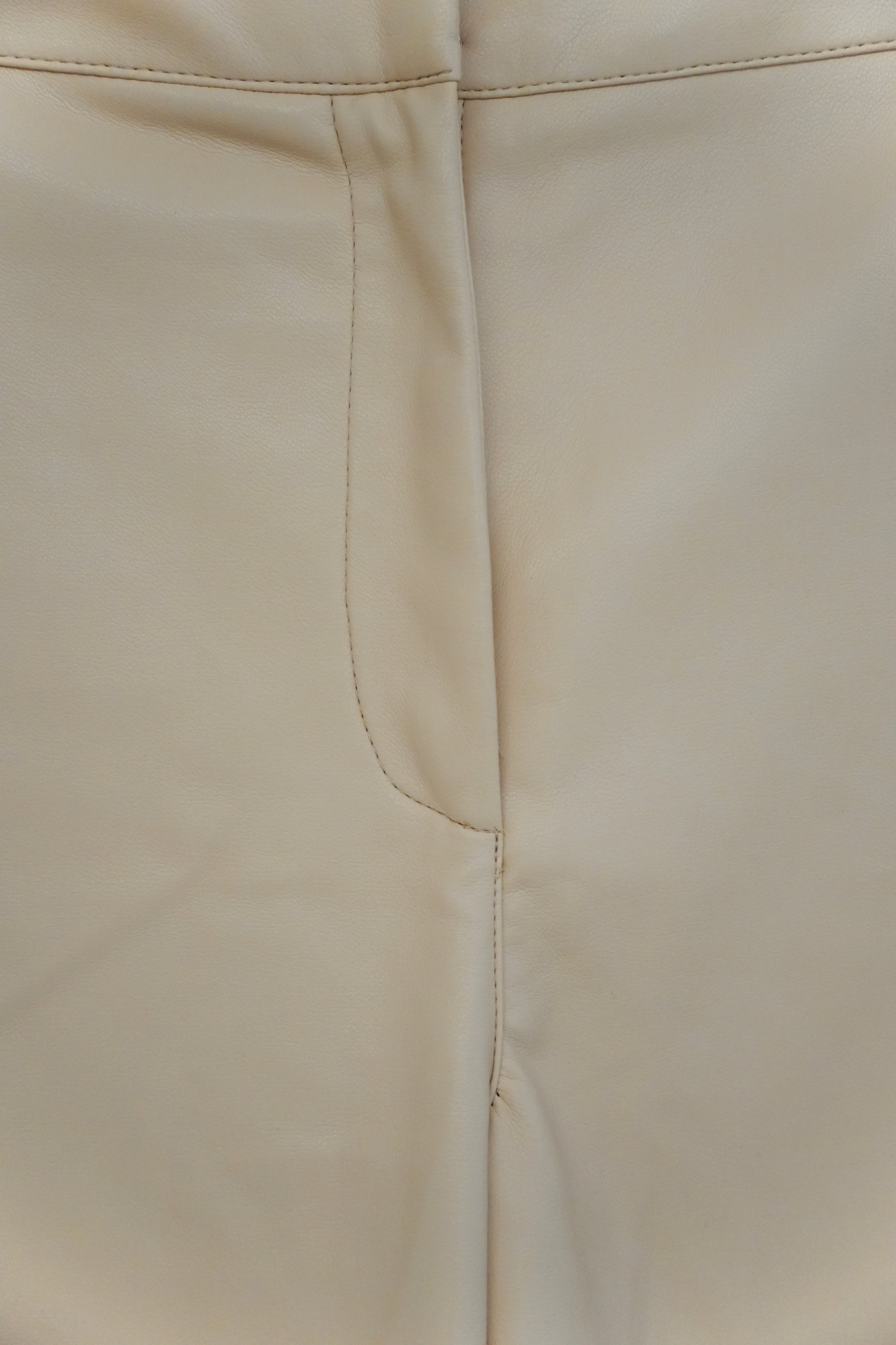 Bagatelle Collection Beige Faux Leather Pants Size Medium