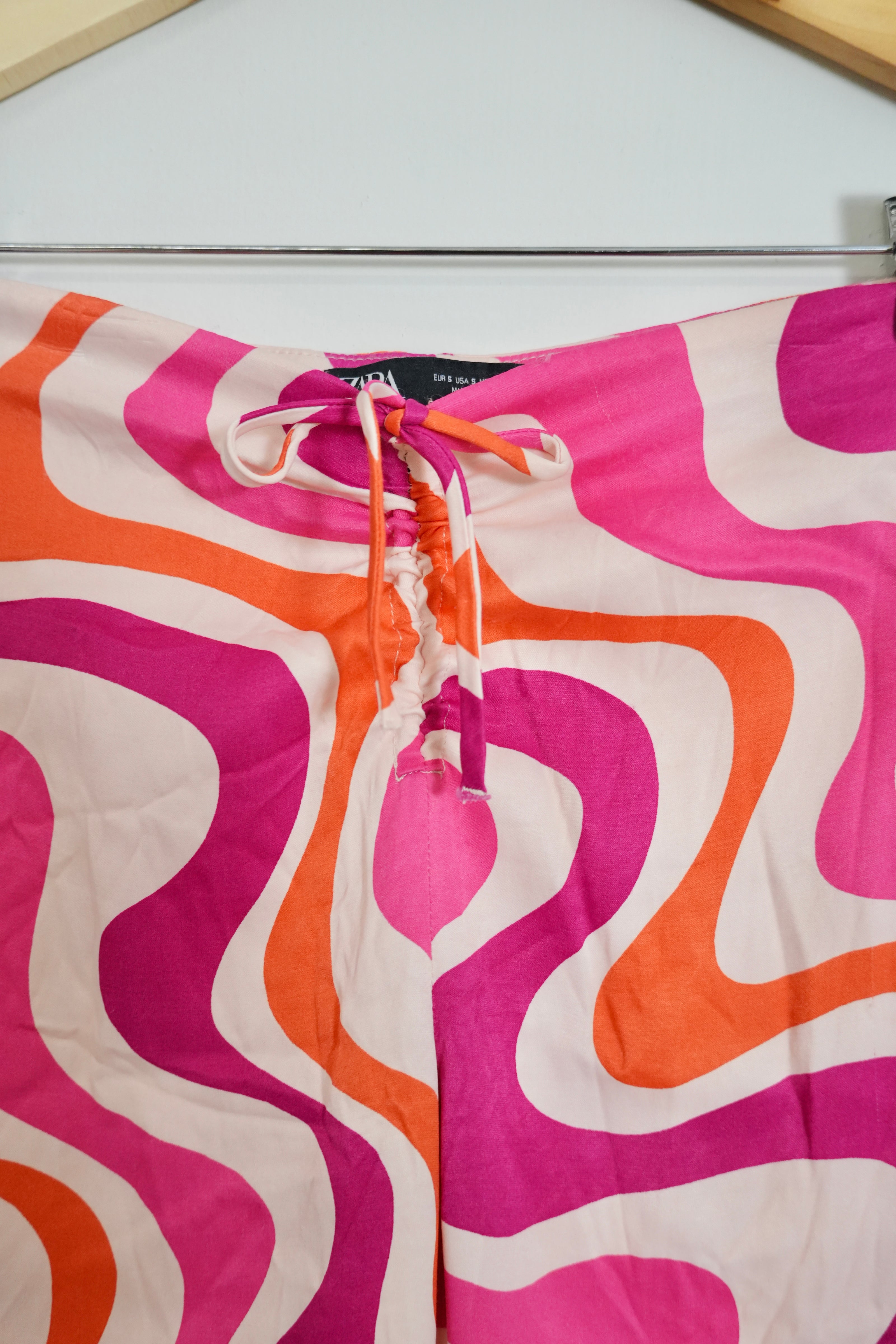 Zara Pink and Orange Bootcut Pants Size Small