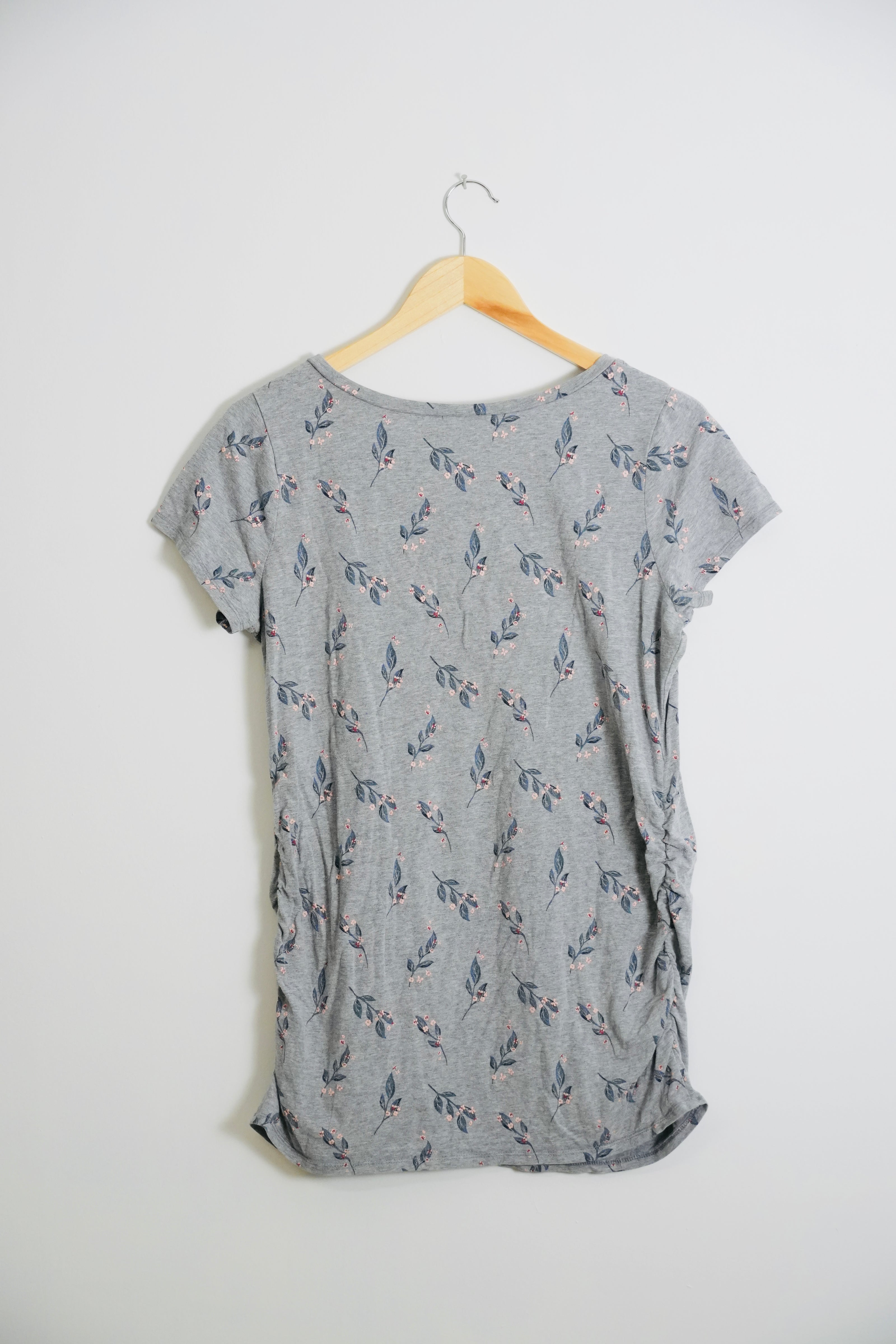 Motherhood Grey and Floral V-Neck T-Shirt Size Large