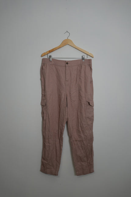 Cargo Pant Wonderly Size Large in Pink