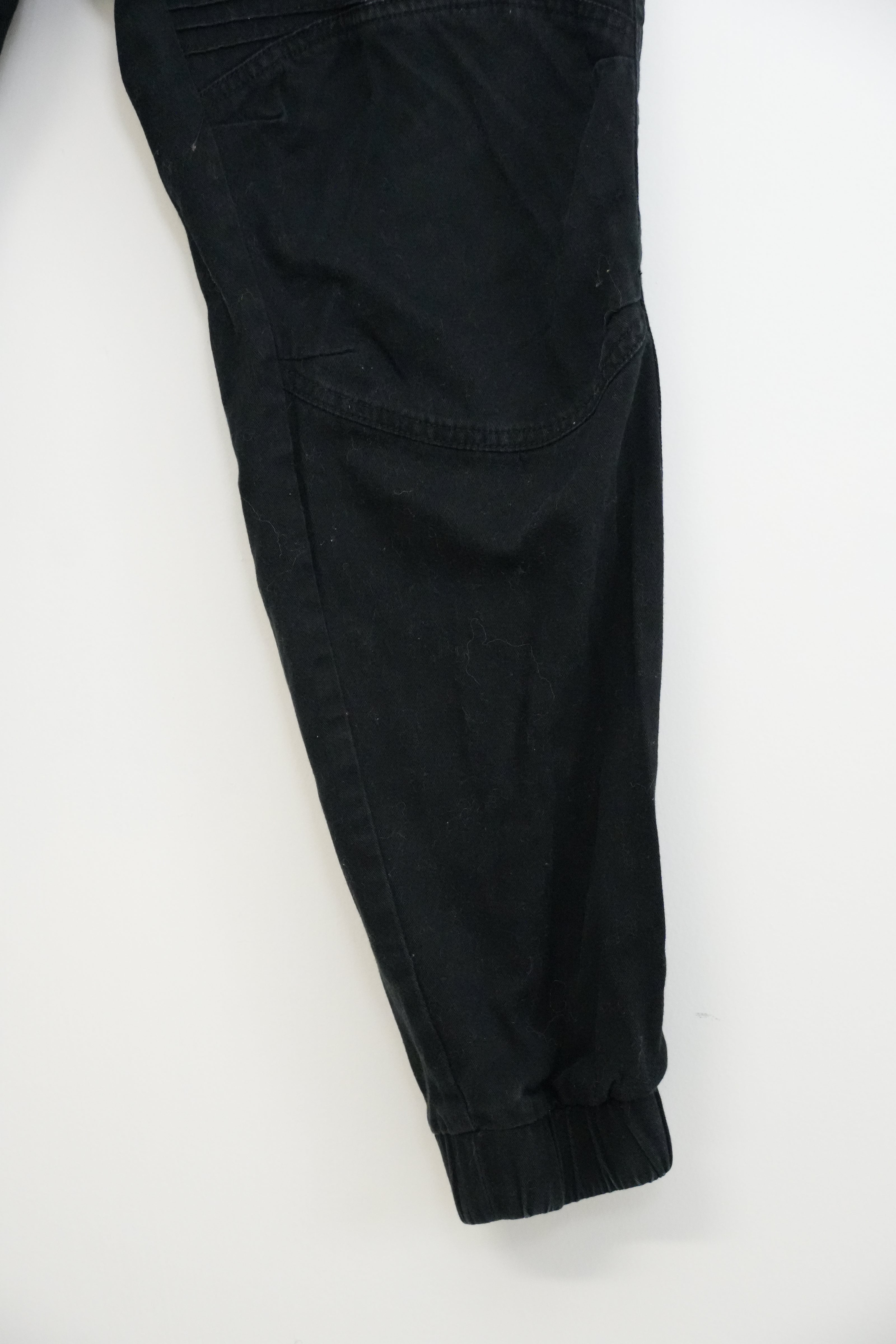 Men’s Vibes Gold Black Moto Slim Straight Jogger Pants Size Medium