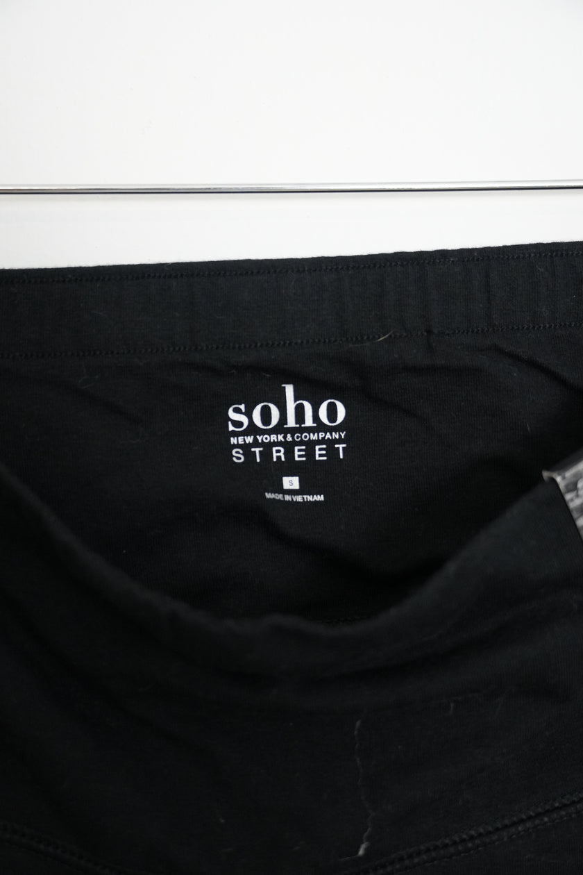 Soho New York & Company High Waisted Black Leggings with Pockets Size Small