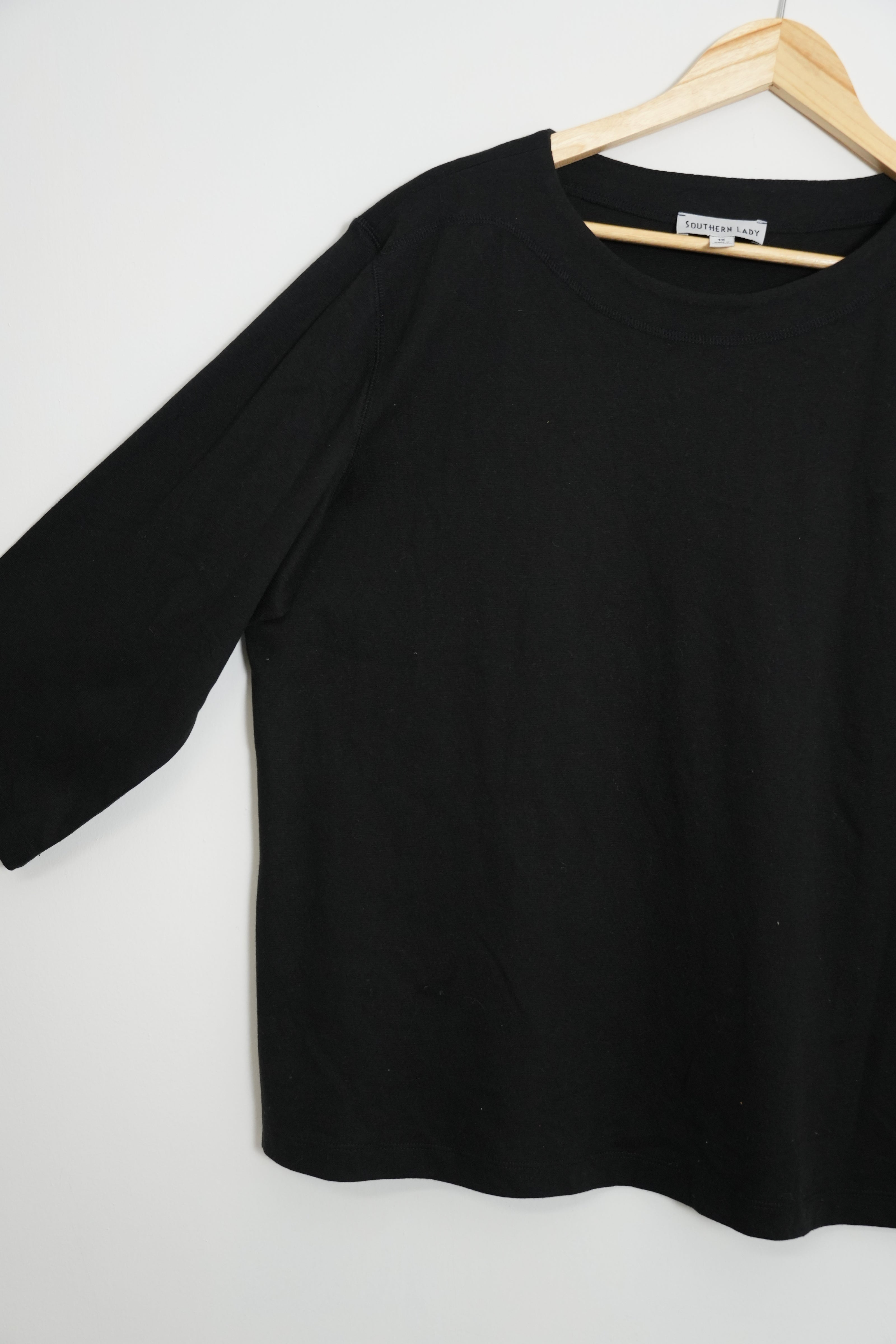 Southern Lady Black Long Sleeve Top Size 1X