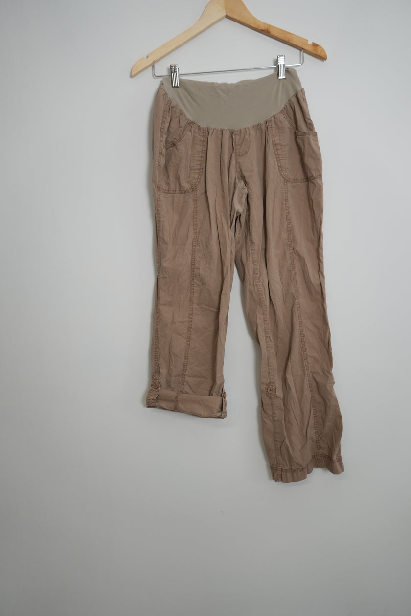 Maternity Rollup Cargo Khaki Pant Size Large - Oh Baby by Motherhood