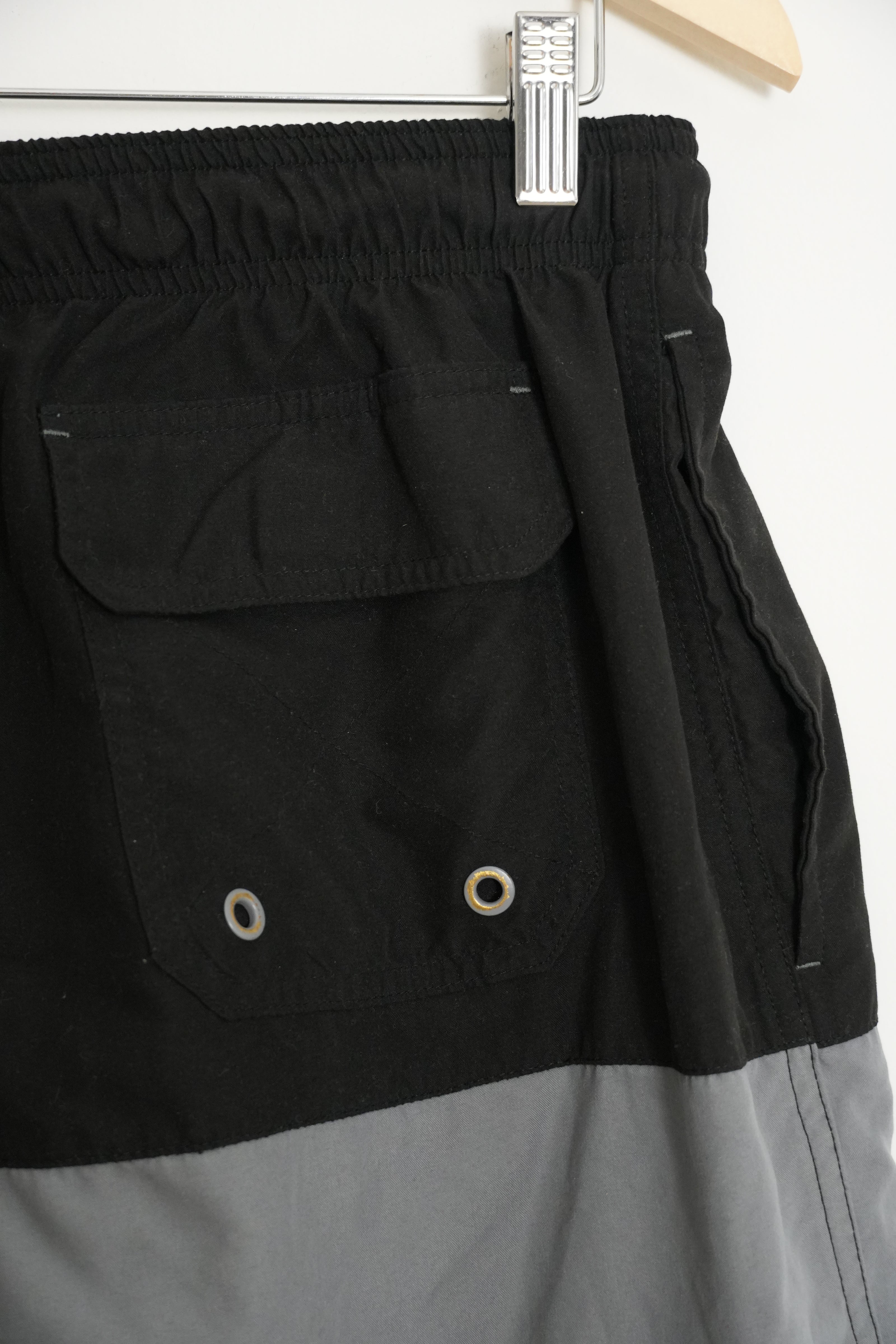 Swim Trunks Men Medium Black Grey Colorblock Board Shorts