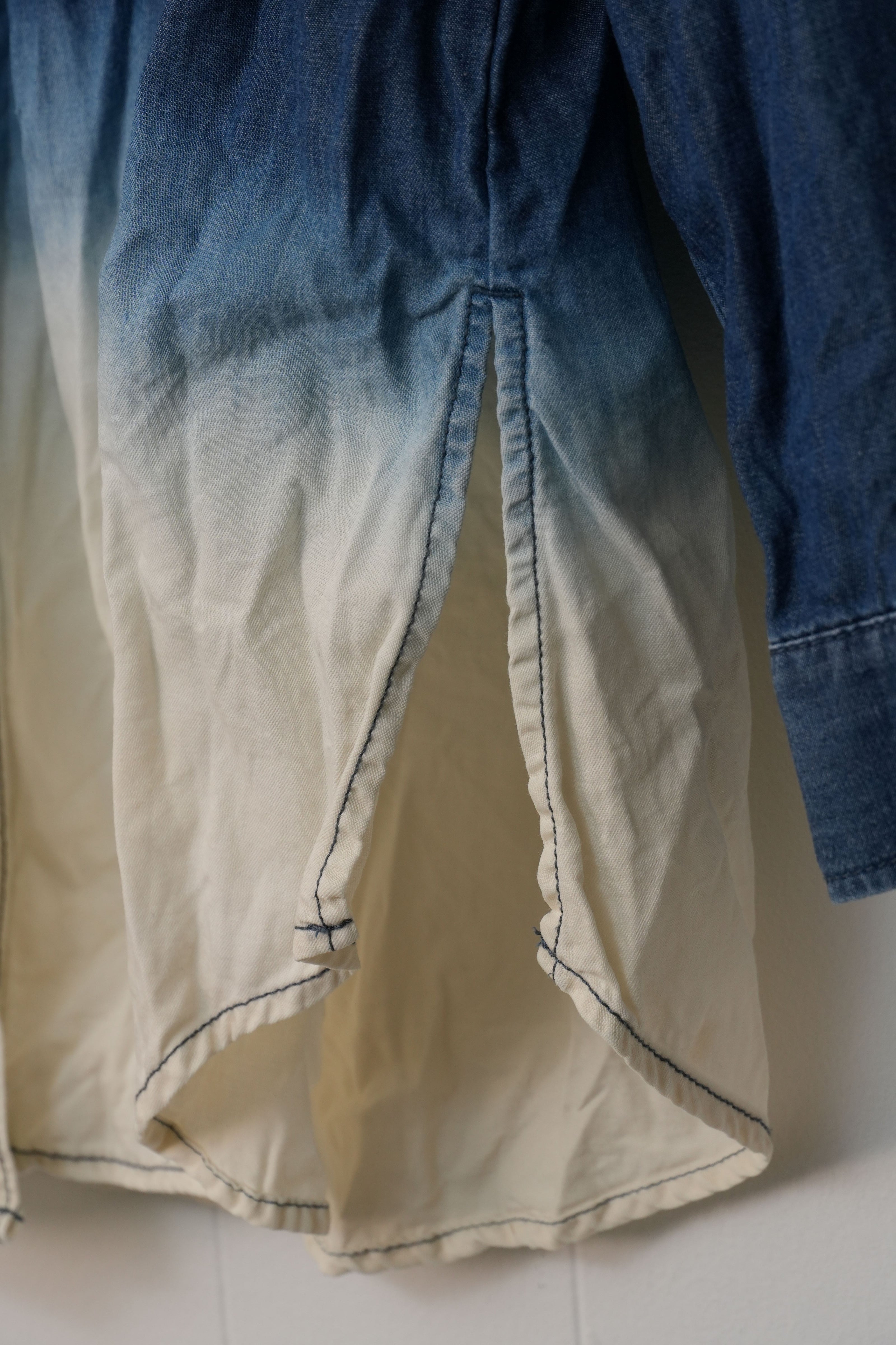 Susan Graver Button Front Shirt Womens Medium Petite Blue Ombre Dip Dye Roll Tab