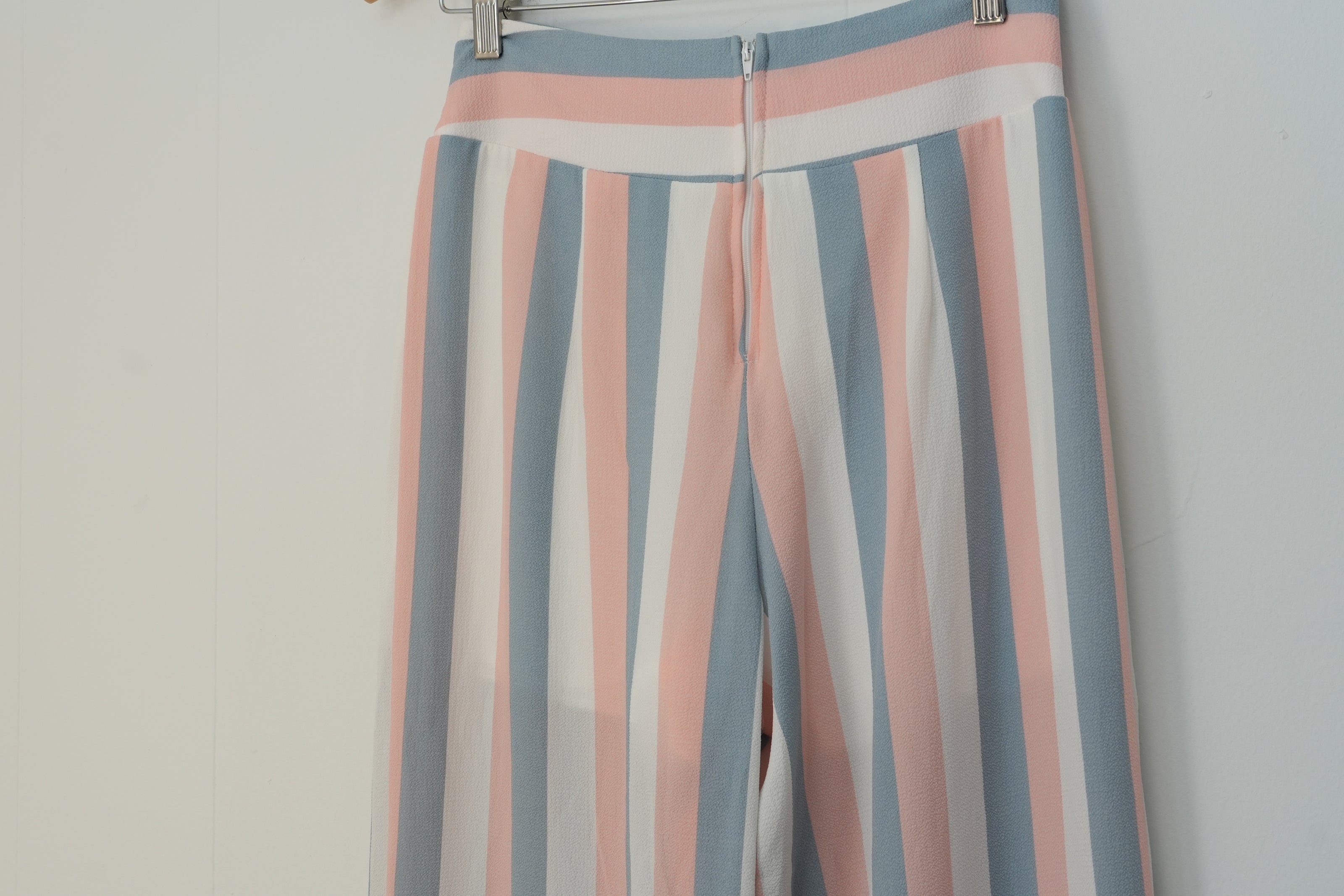 Charming Charlie Dress Pants Womens Medium Multicolor Wide Leg Striped Lined