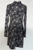 Soybu Dress Women Medium Black White Floral Print Mock Neck Long Sleeve Keyhole
