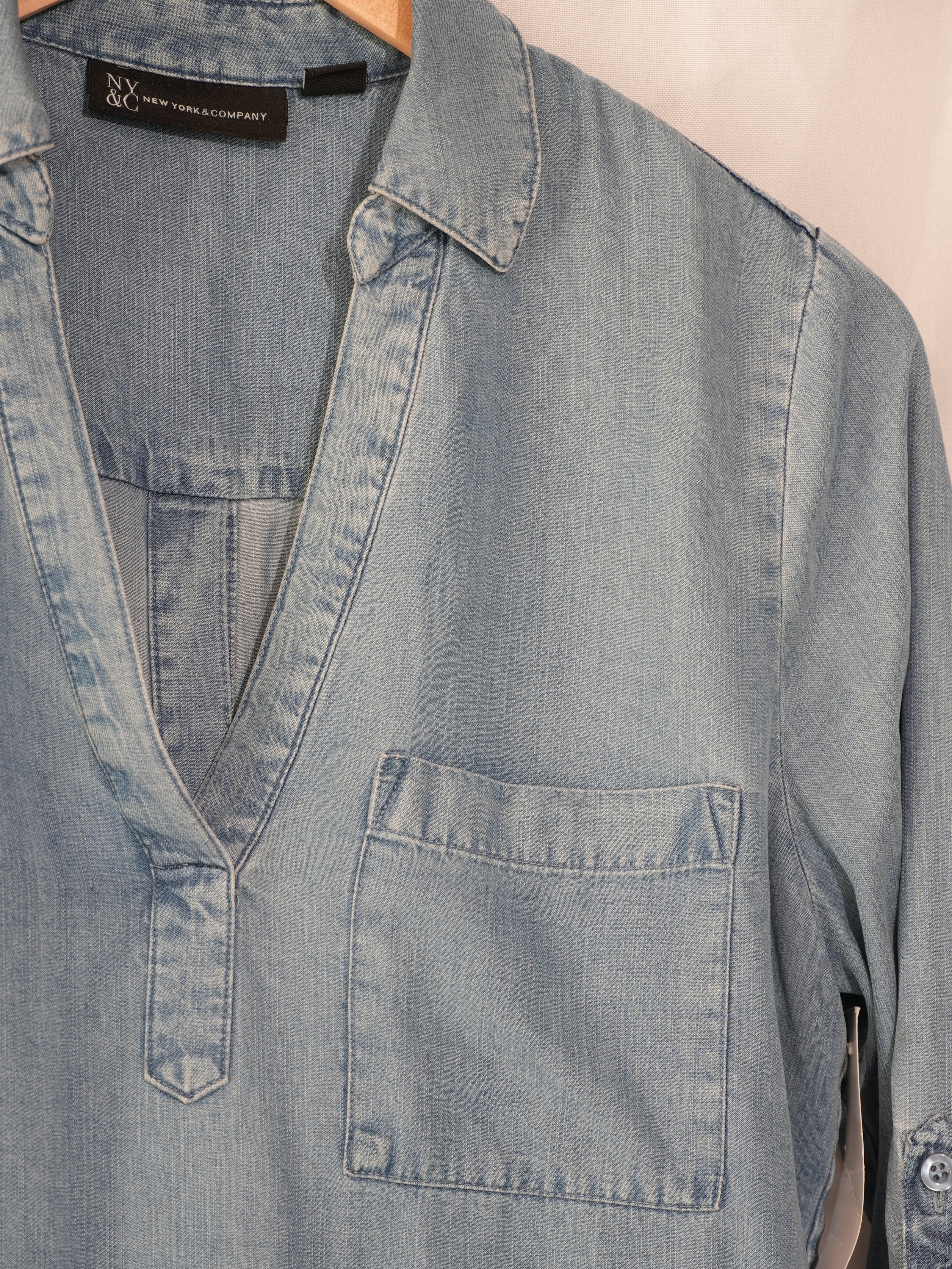 New York & Company Chambray Blouse Women Medium Light Blue Roll Tab Denim Top