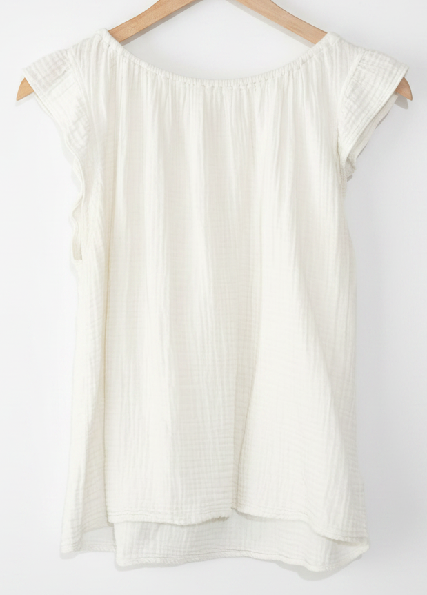 Velvet by Graham & Spencer Blouse Women's Medium White Ruffle Gauze Cotton Top