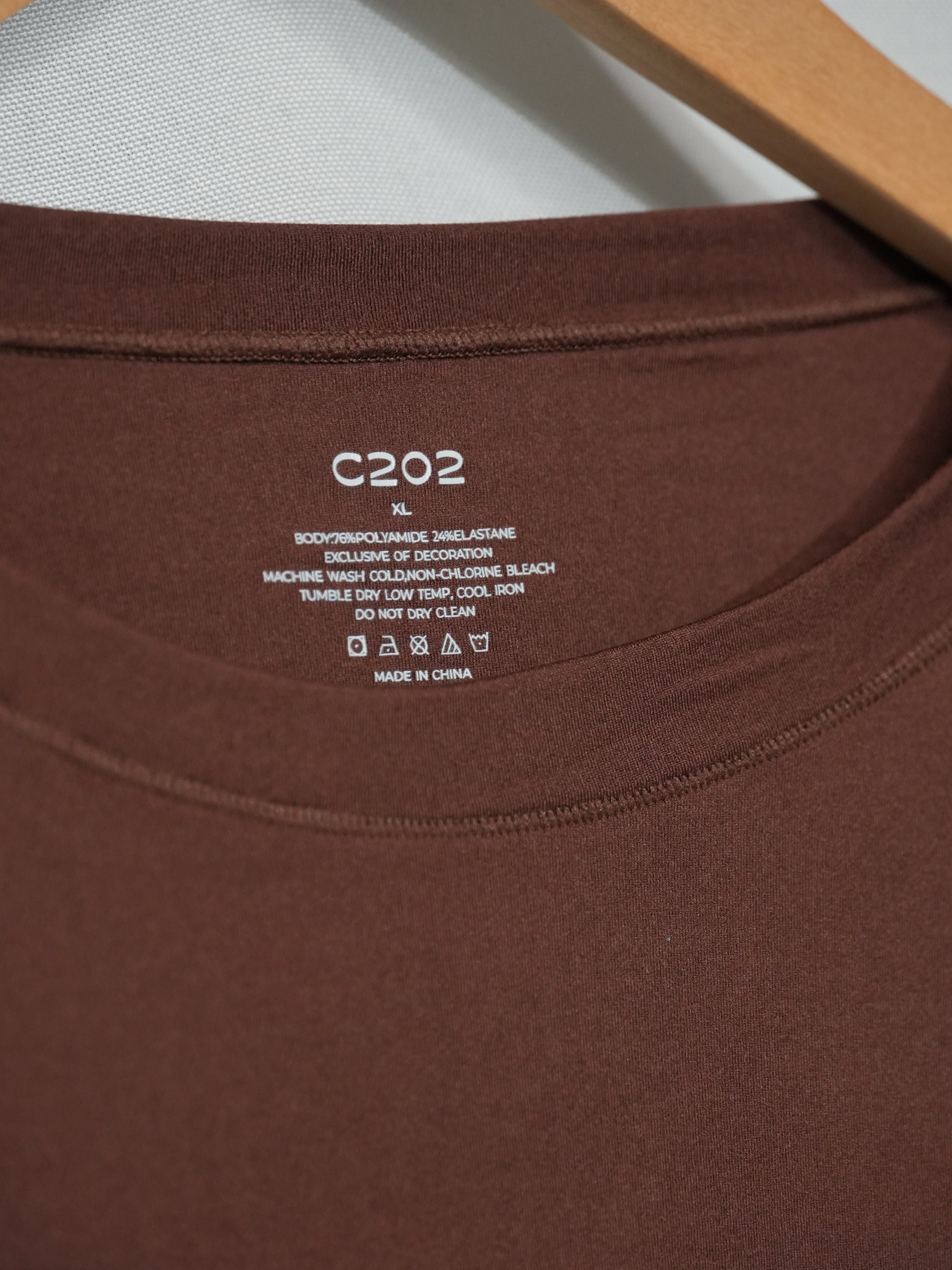 C202 Long Sleeve Top Women Extra Large Brown Crewneck Stretch Athleisure