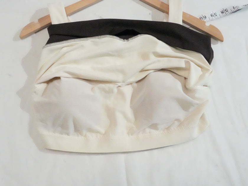 Old Navy Active Sports Bra Women Large Cream Black Colorblock StudioSmooth Top