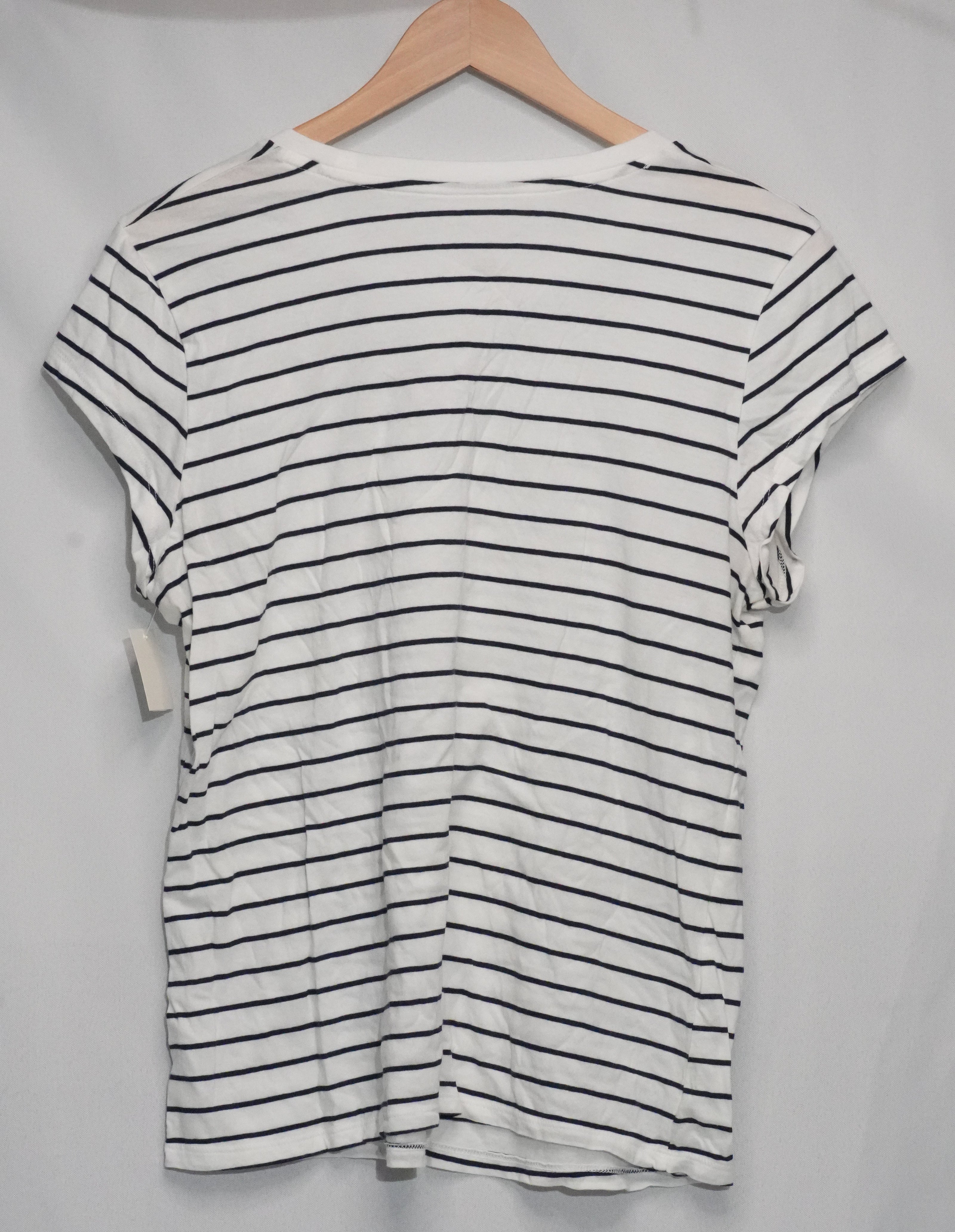 Universal Thread T-Shirt Women Extra Large White Navy Blue Striped Crew Neck Tee