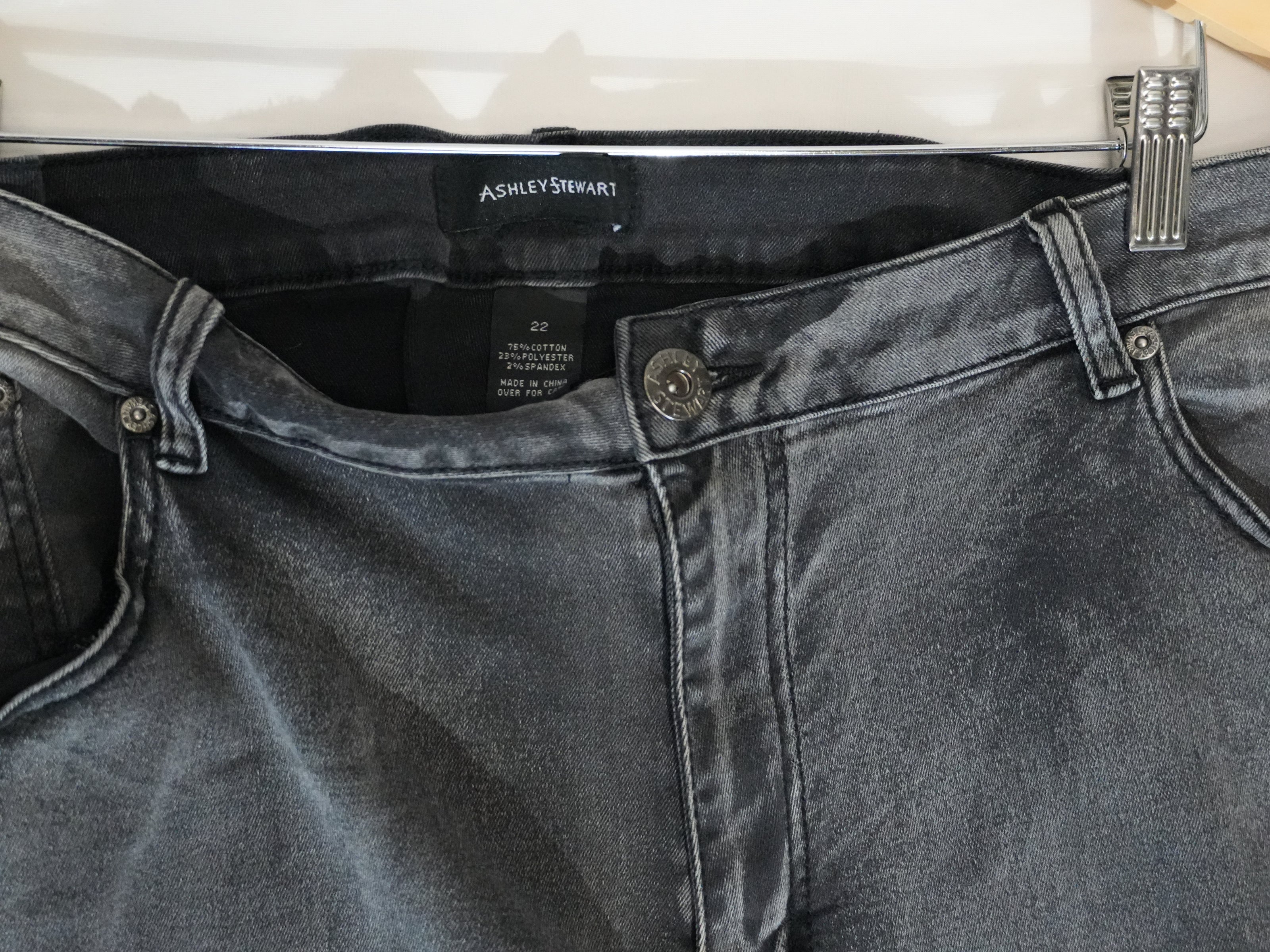 Ashley Stewart Jeans Women Size Twenty Two Gray Distressed Skinny Denim Pants