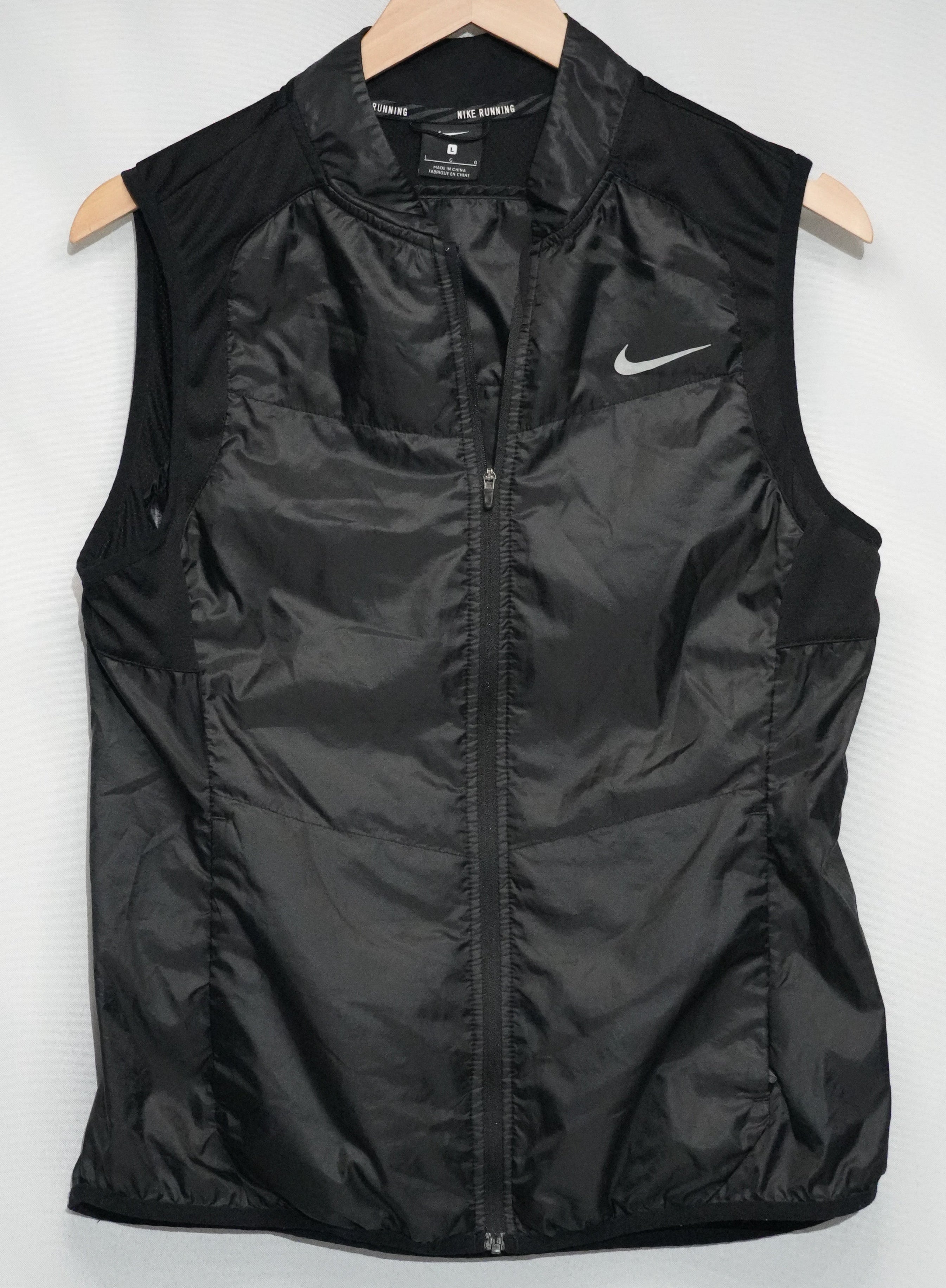 Nike Running Vest Women Large Black Quilted Full Zip Reflective Activewear