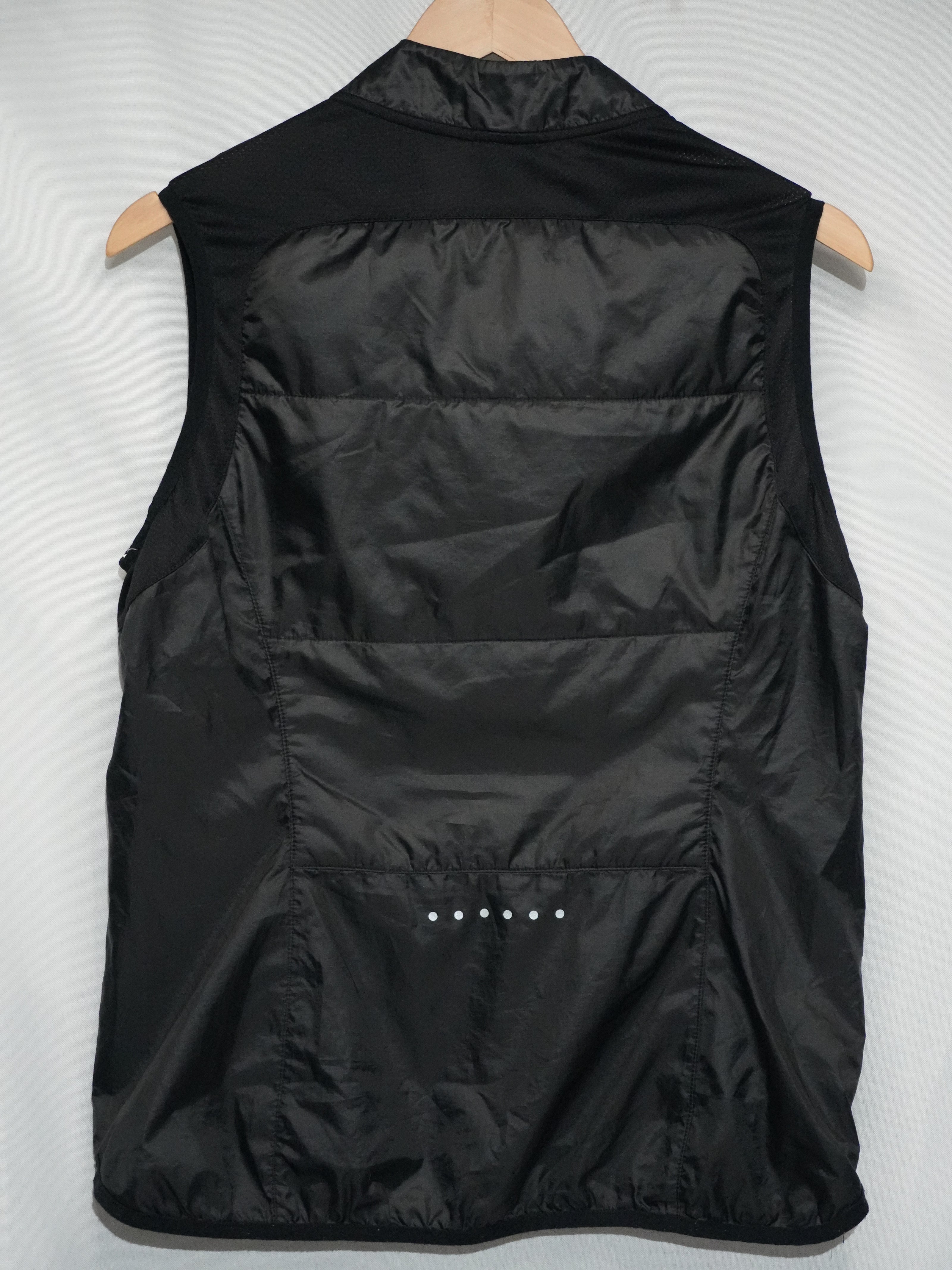 Nike Running Vest Women Large Black Quilted Full Zip Reflective Activewear