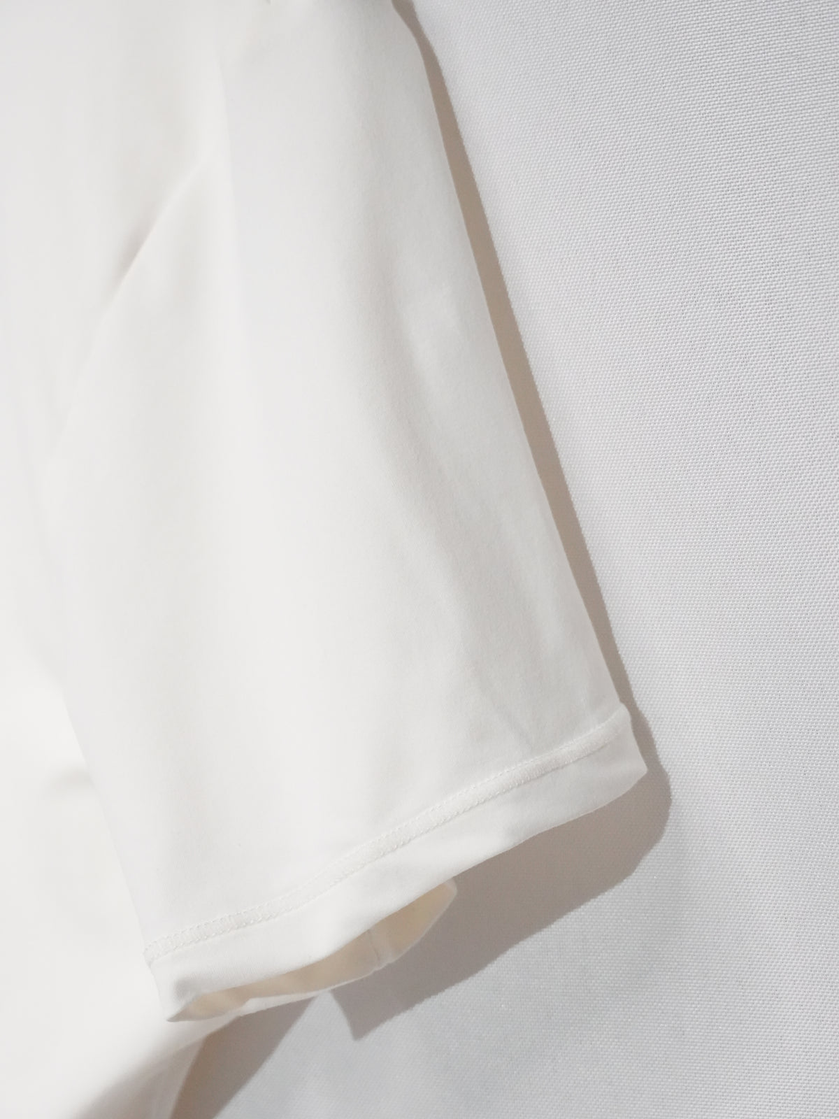 PUMIEY V-Neck T-Shirt Women Extra Large White Short Sleeve Stretch Top