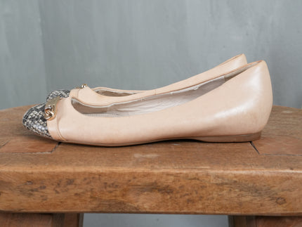 Coach Ballet Flats Women Size 6 Beige Snakeskin Toe Turnlock Leather Vintage Y2K