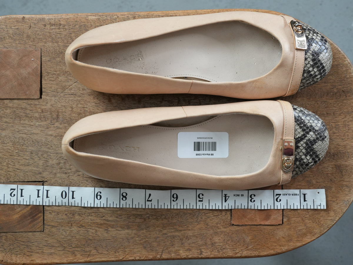 Coach Ballet Flats Women Size 6 Beige Snakeskin Toe Turnlock Leather Vintage Y2K