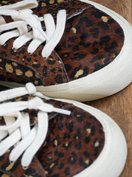 Madewell Sidewalk Low-Top Sneakers in Painted Leopard Calf Hair Size 7.5