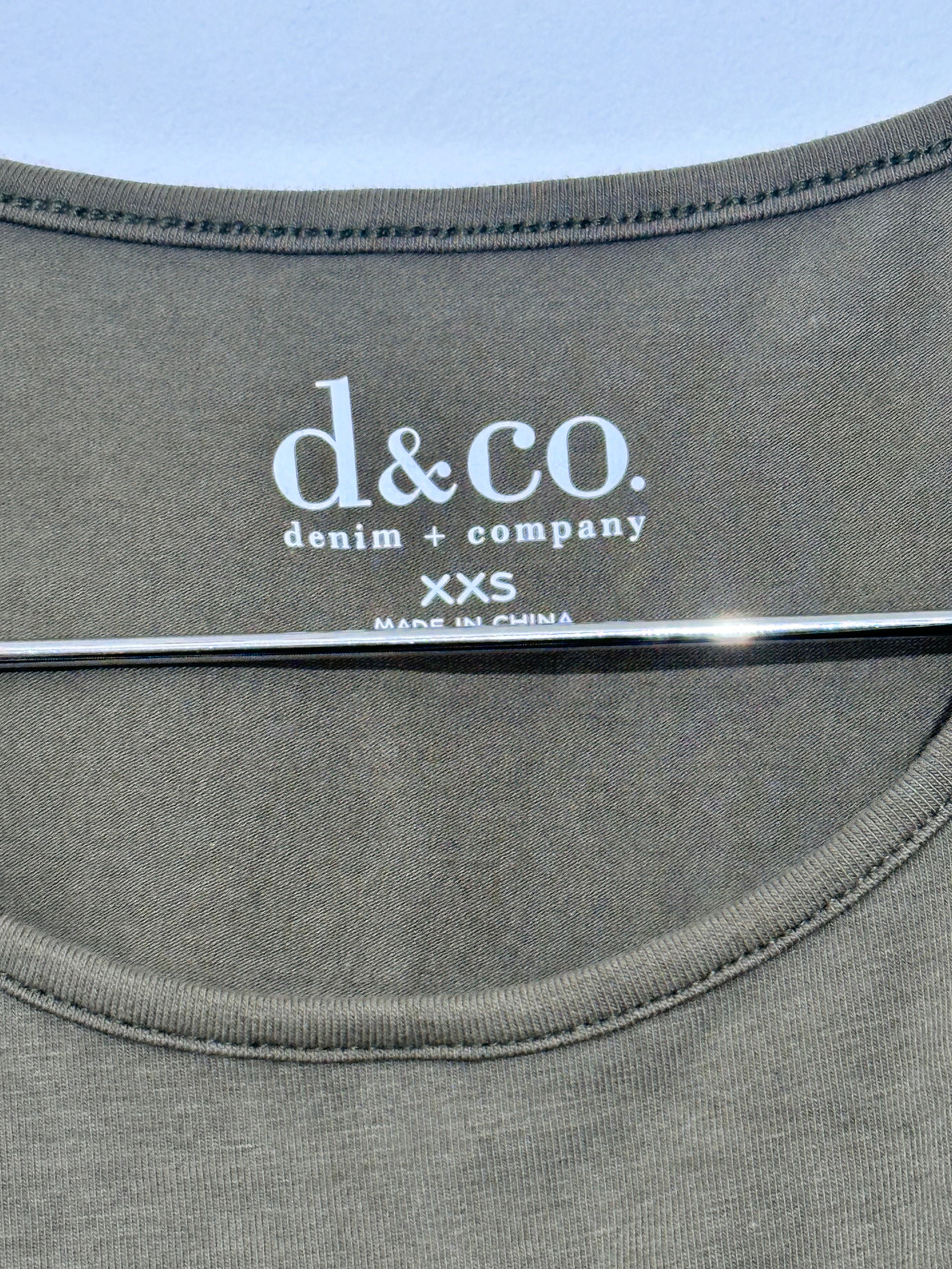 Denim & Co Green tank top xxs