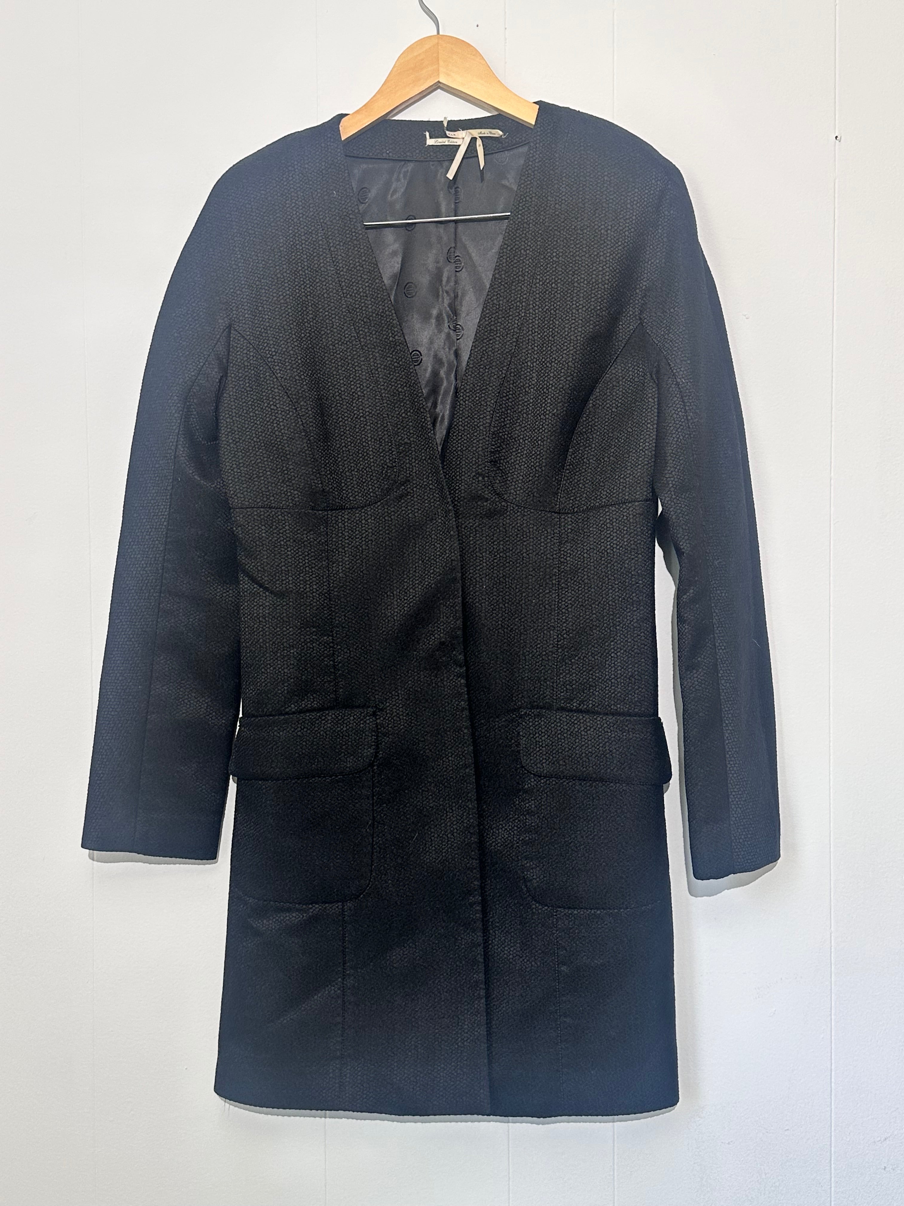 Leon Max Womens Black Tailored Peacoat size 10