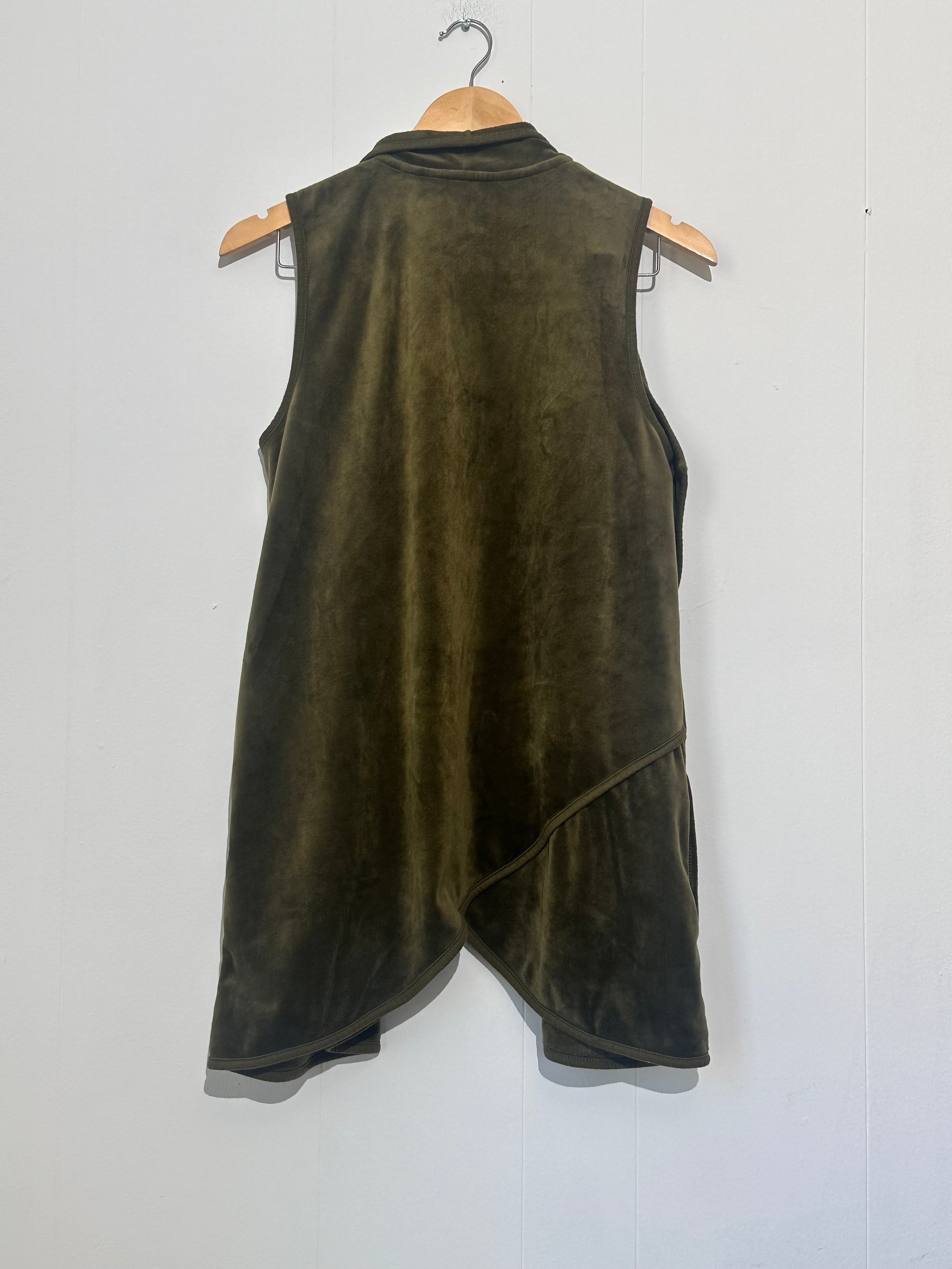 IssacMizrahi Green velvet vest small