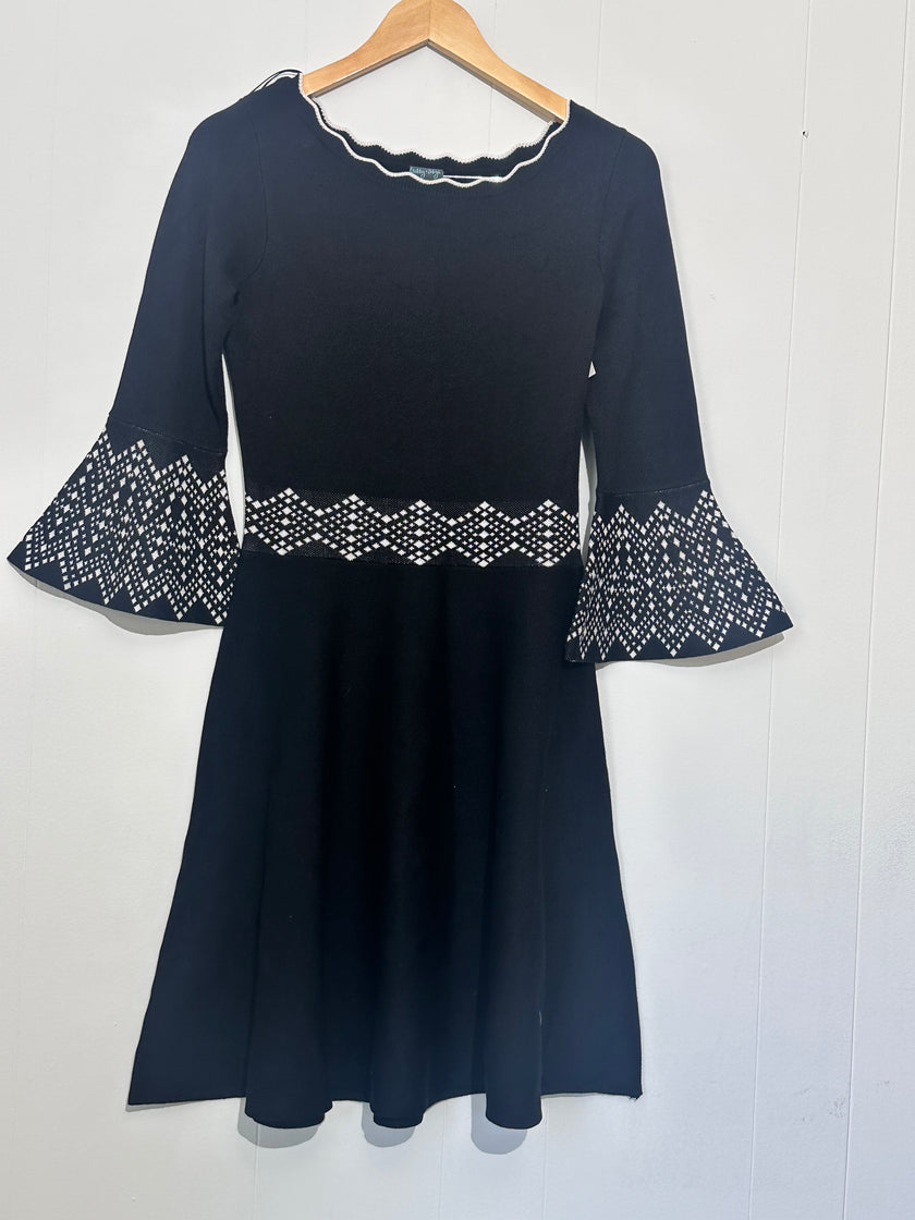 Gabby Skye Black fit and Flare Dress with bell sleeves Small