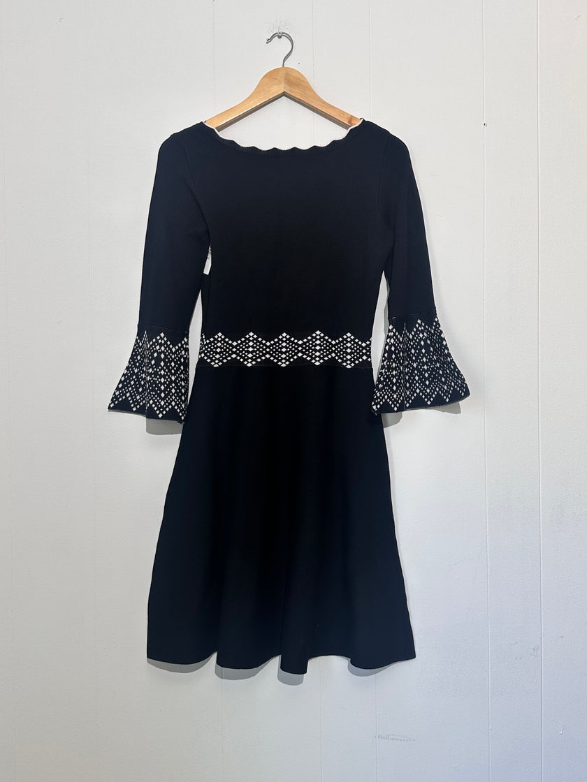 Gabby Skye Black fit and Flare Dress with bell sleeves Small