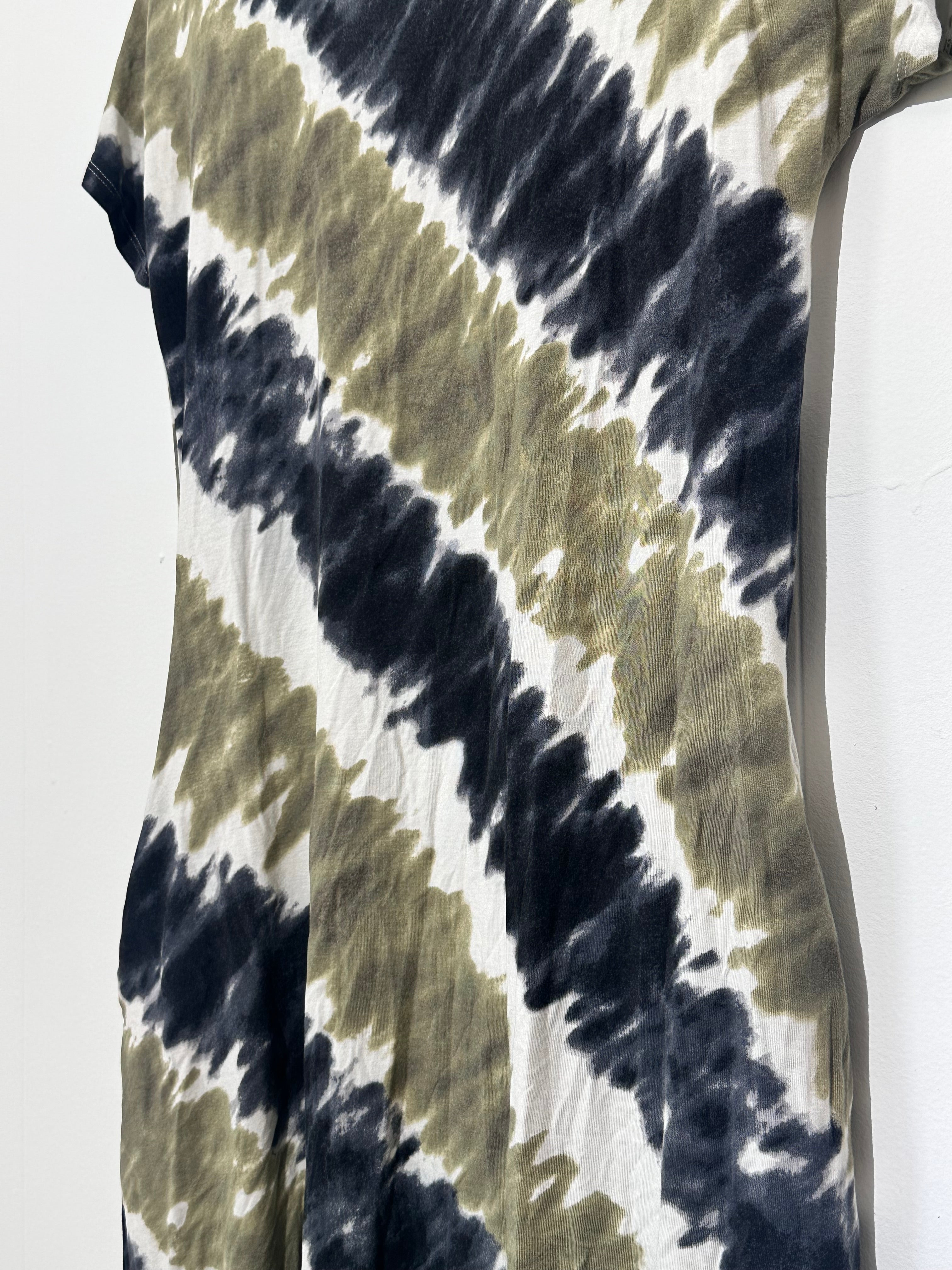 Cato Olive & Navy Brushstroke print Short Sleeve T-shirt dress XS