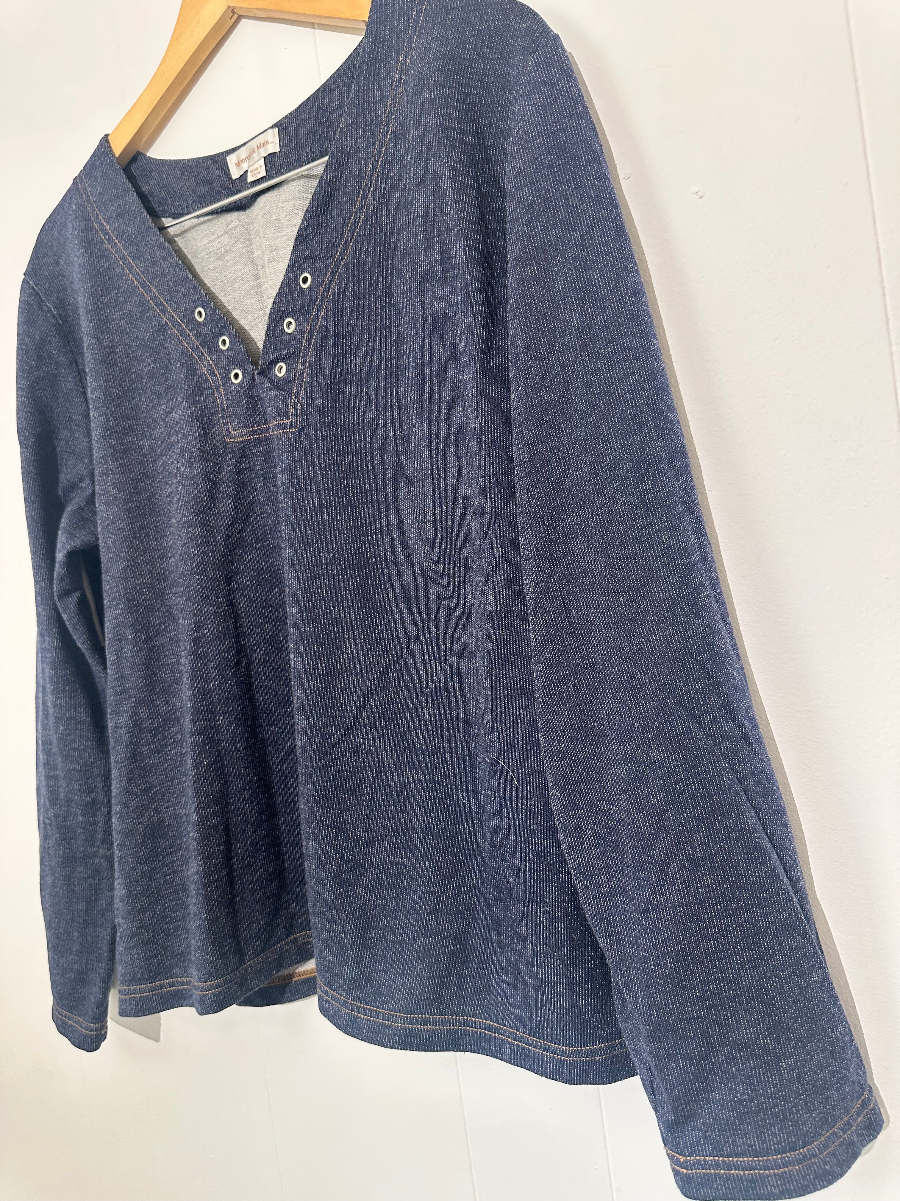 Monroe & Main Plus size Denim style type v-neck 1X