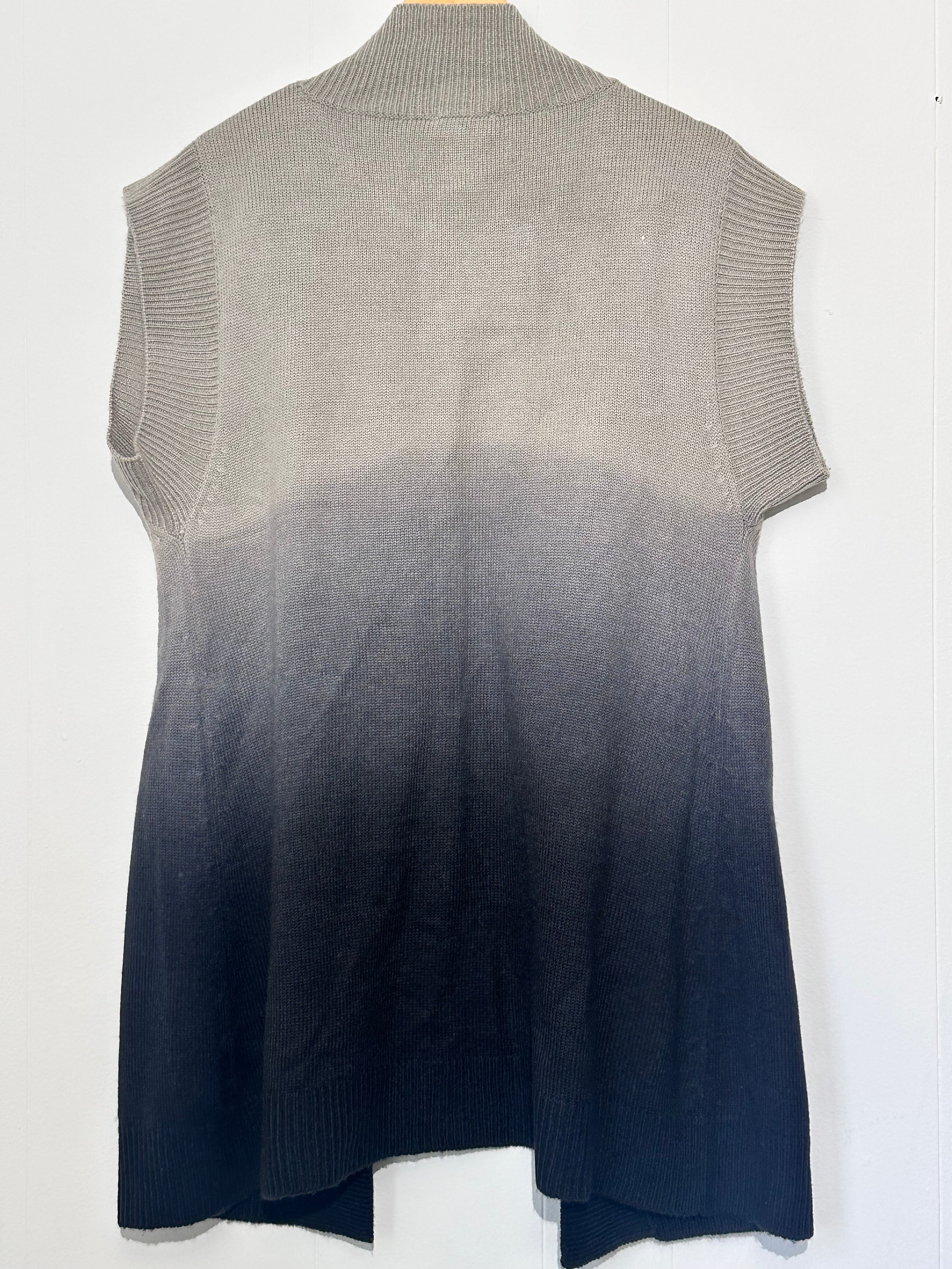 Monroe & Main Knit Sleeveless Button Front Sweater Vest XL