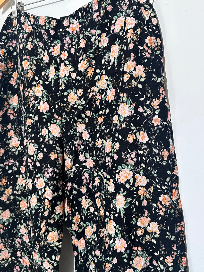 Lauren Conrad Boho Floral two-piece set XL