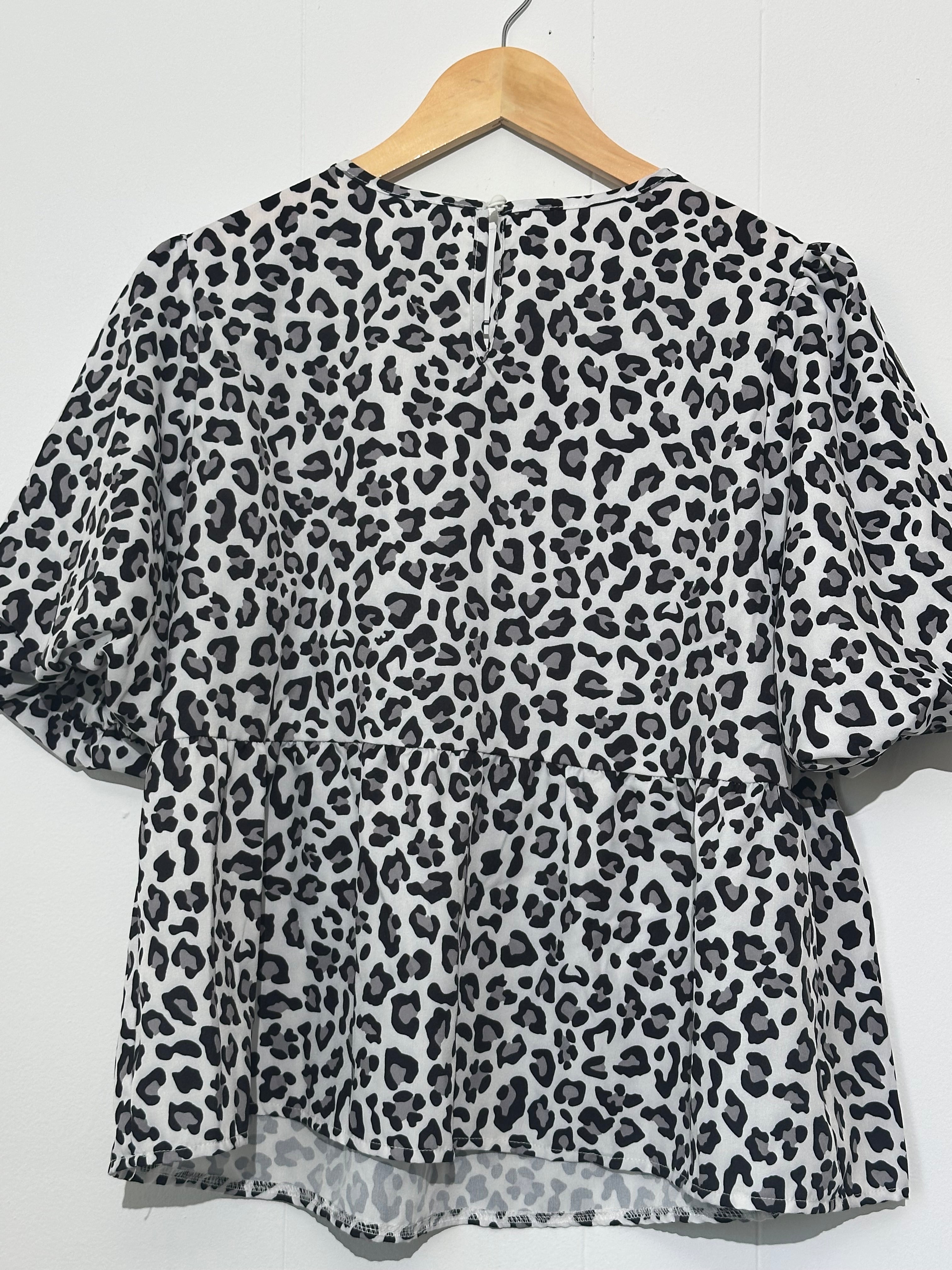 Leopard Print Peplum Blouse with Puff Sleeves Shein Size Large