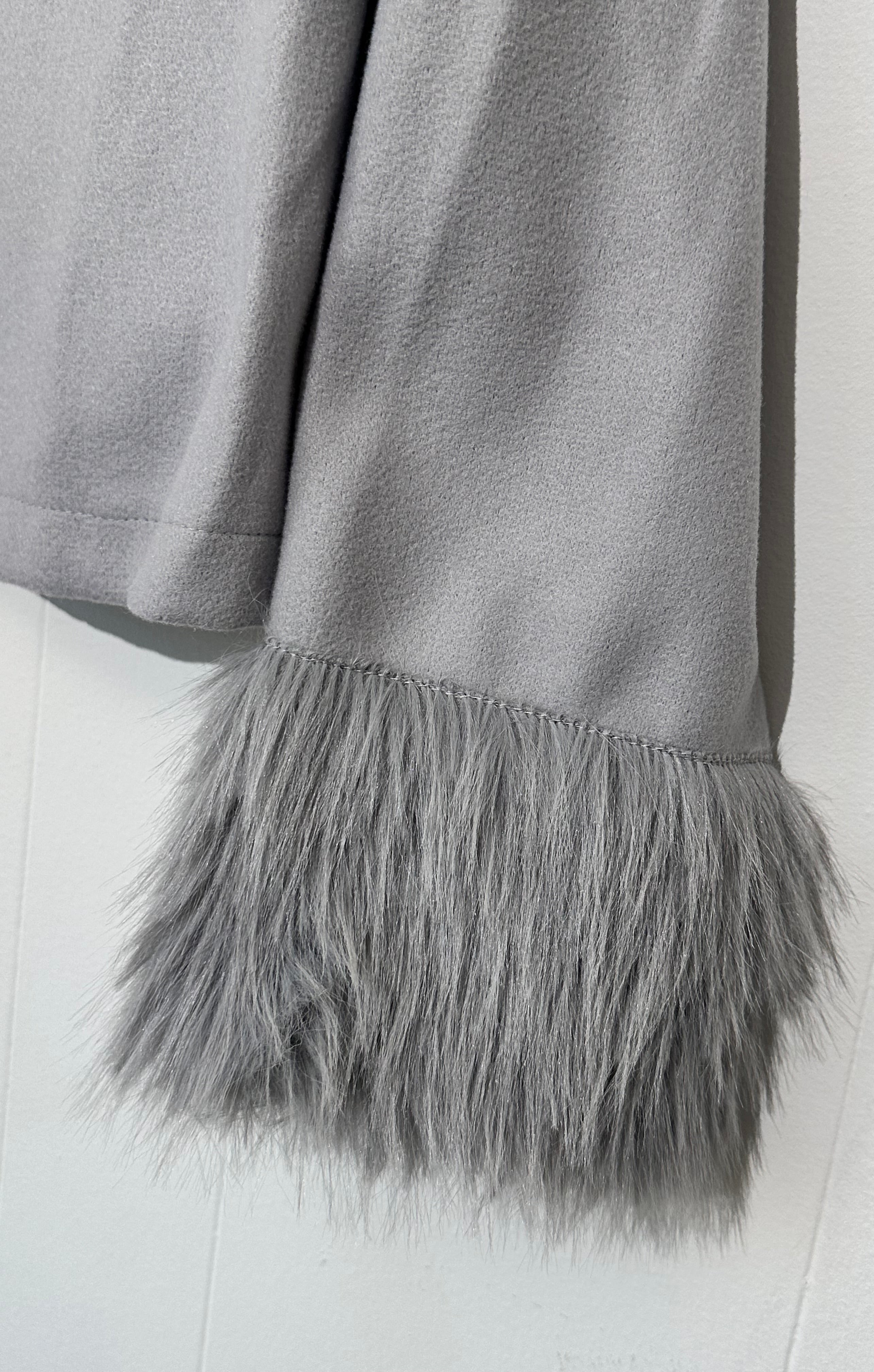 SHEIN Women's Gray Cropped Jacket With Faux Fur Sleeves XL