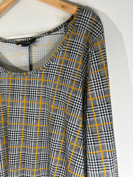 Lexington Avenue Black & Yellow Plaid Houndstooth Tunic Top - Size 2X