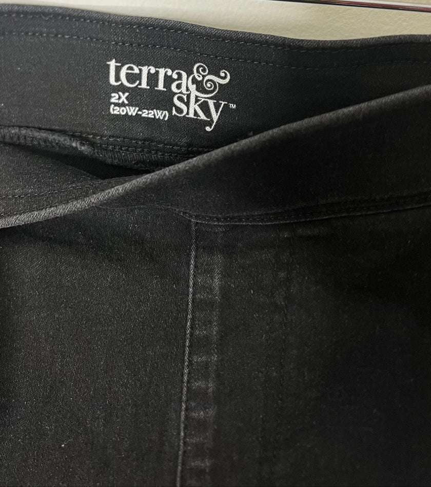 Terra & Sky Women's Black Pull-On Ankle Jeans/Pants - Size 2X (20W-22W)