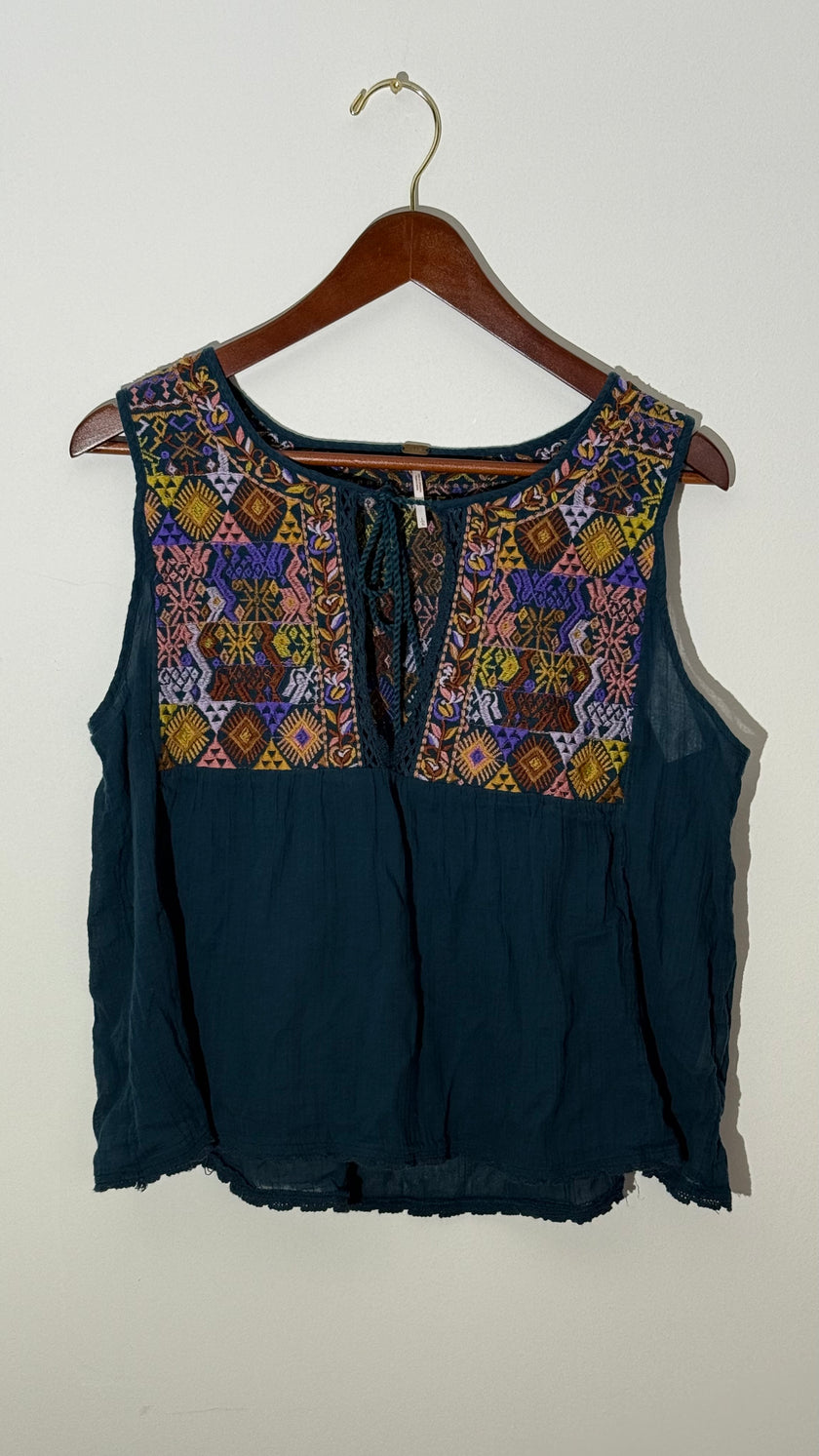 Free People Teal Embroidered Boho Sleeveless Peasant Blouse Relaxed Fit Size Large