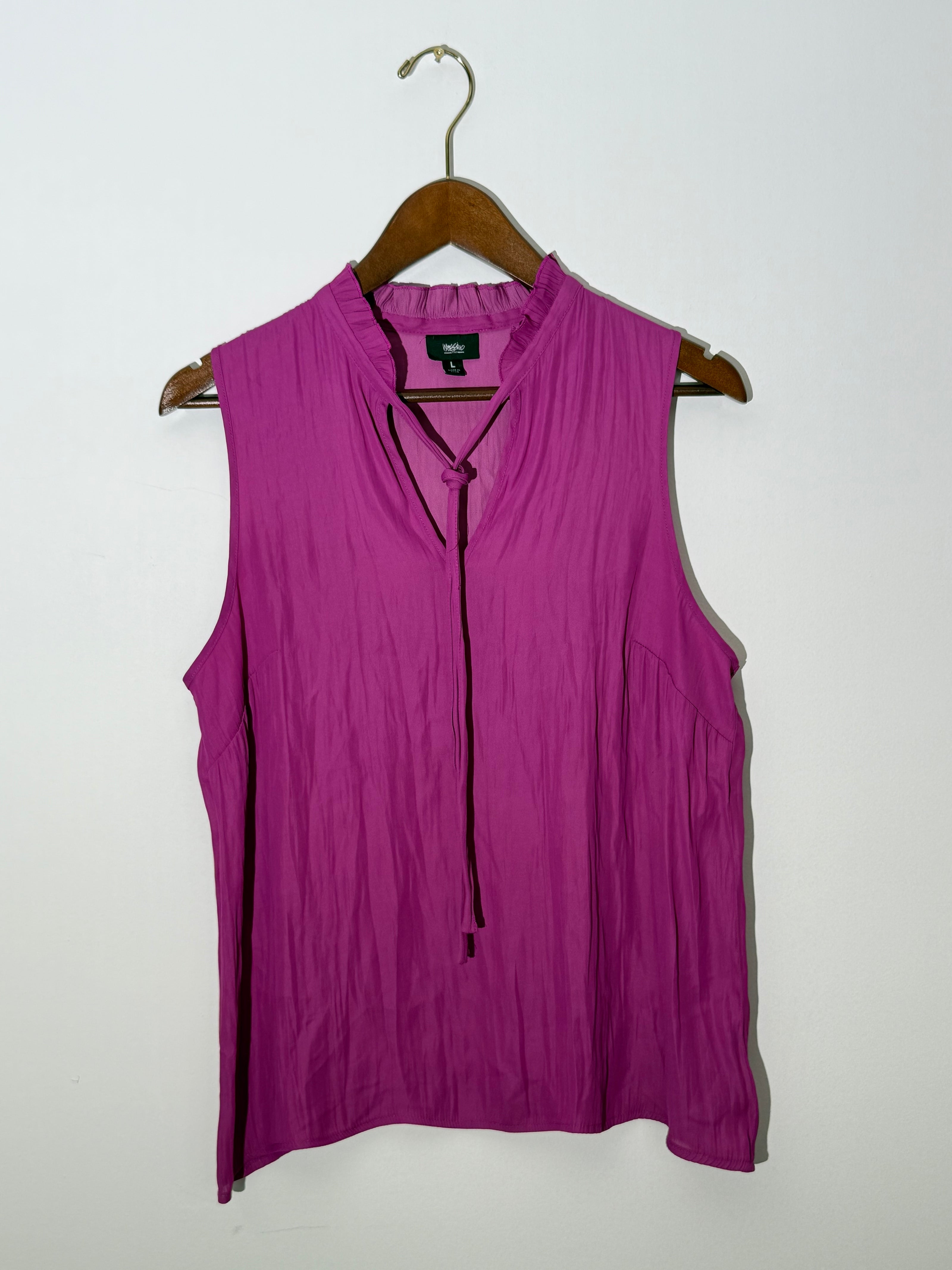 Mossimo Magenta Textured Ruffle Mock Neck Tie Front Sleeveless Blouse, Size Large