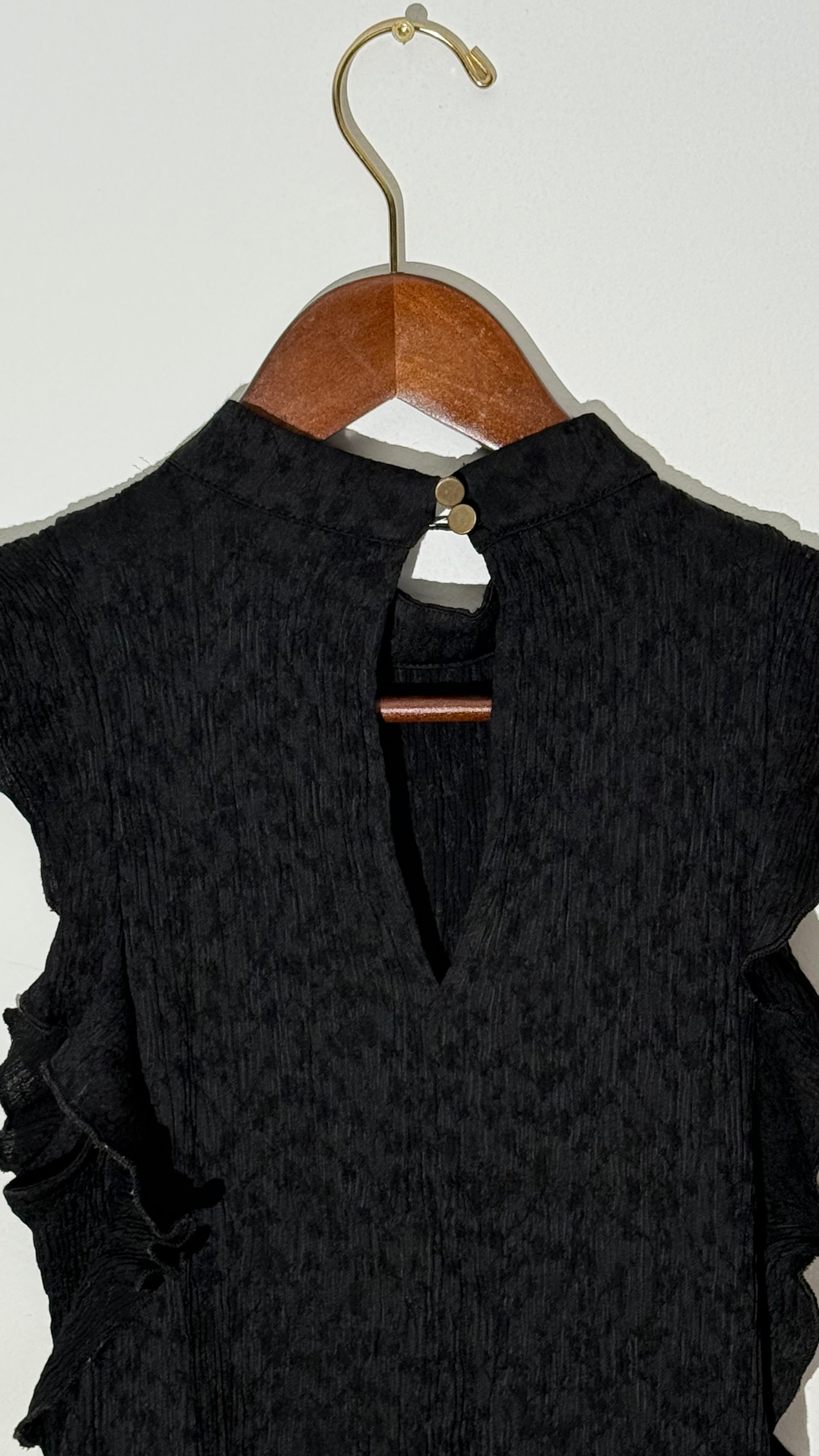 Maeve by Anthropologie Black Textured Mock Neck Ruffle Trim Sleeveless Blouse, Small