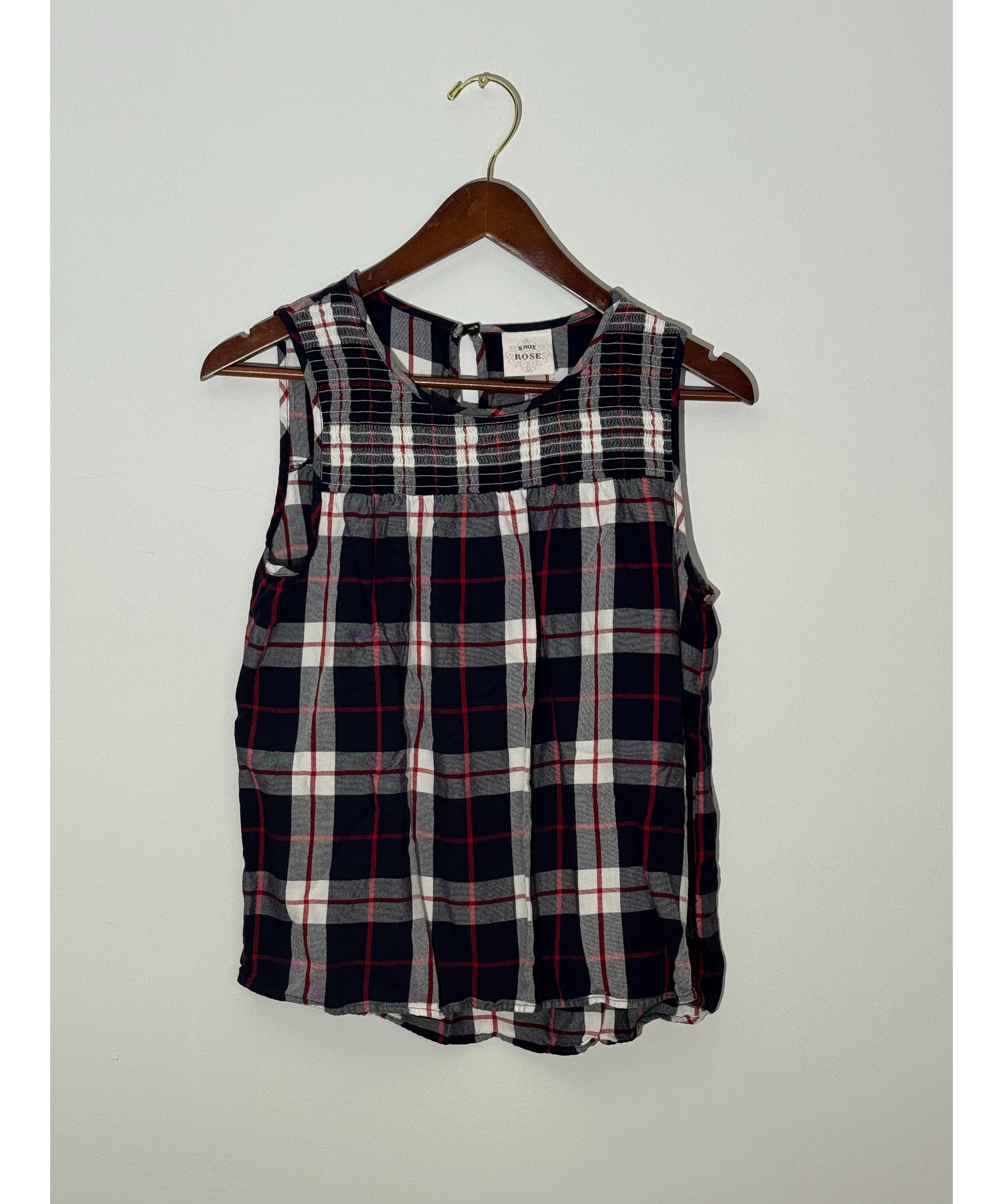 Knox Rose Navy Blue and Red Plaid Smocked Sleeveless Blouse Regular Fit Size Medium