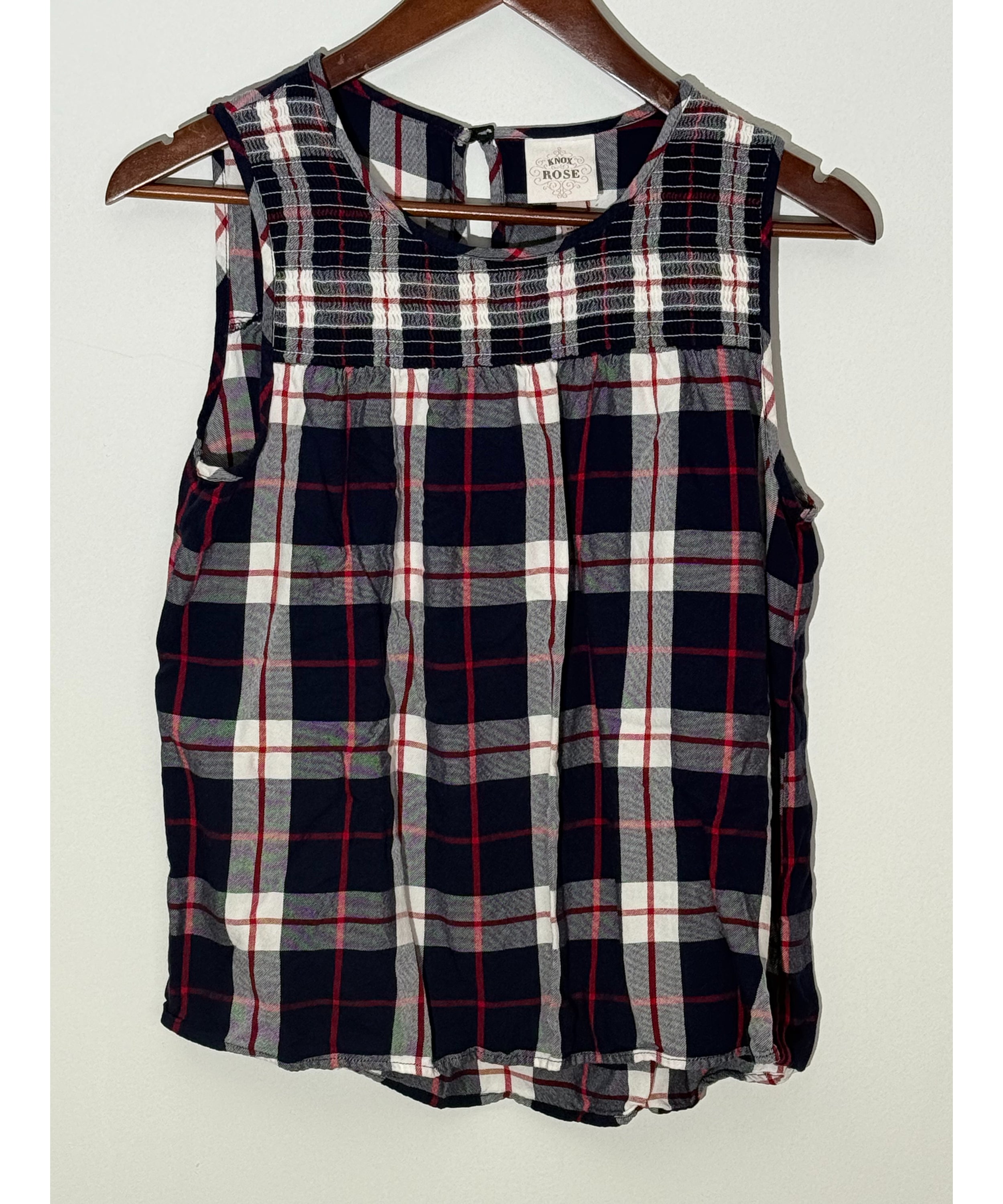 Knox Rose Navy Blue and Red Plaid Smocked Sleeveless Blouse Regular Fit Size Medium