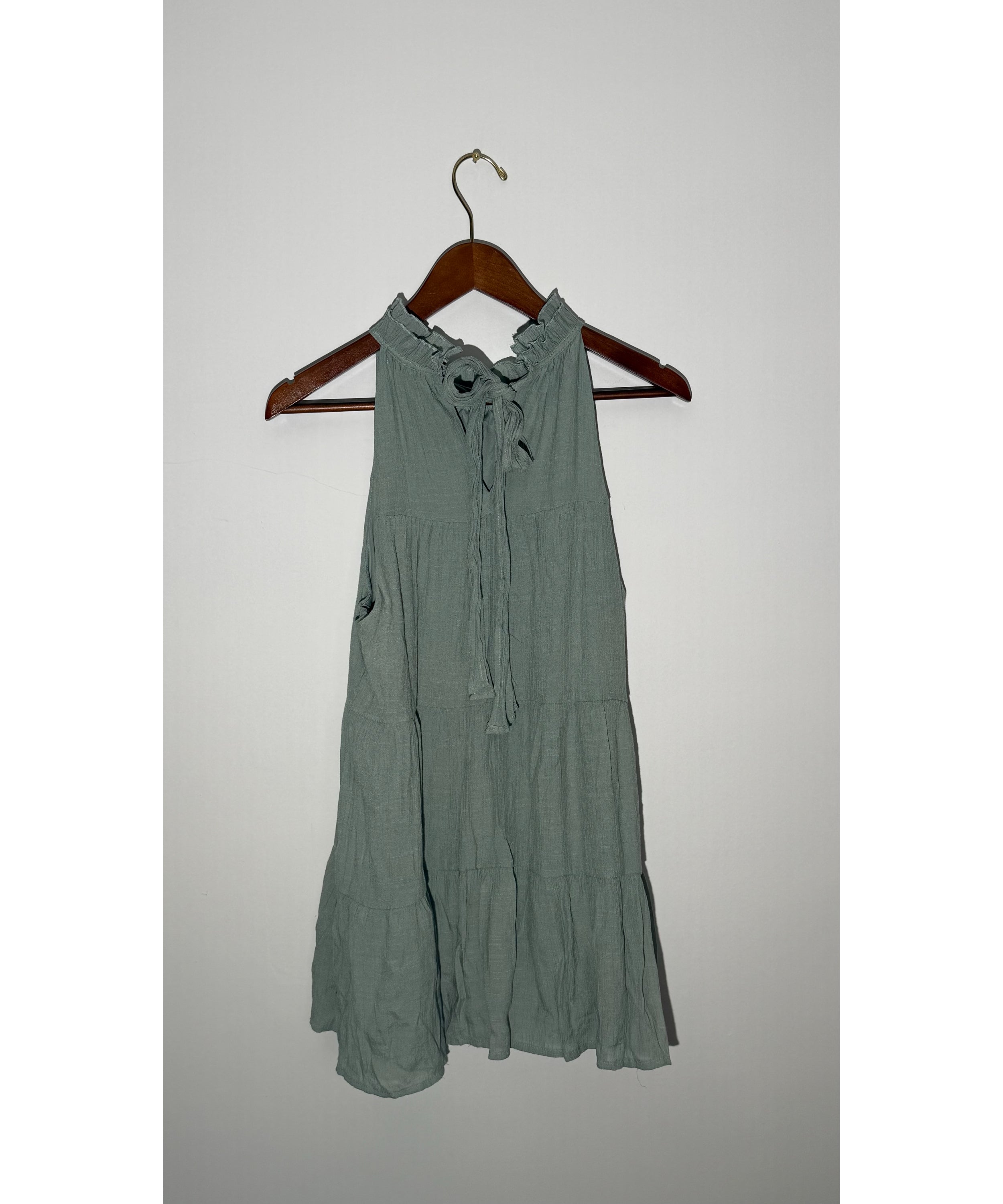 Indigo Soul Sage Green Tiered Ruffle Halter Neck Babydoll Tank Top Size Large