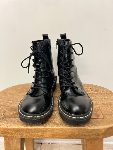 Women’s Black Lace-Up Combat Boots Size 8