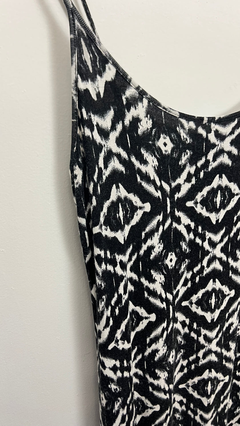 Wet Seal Black and White Maxi Dress Size Medium