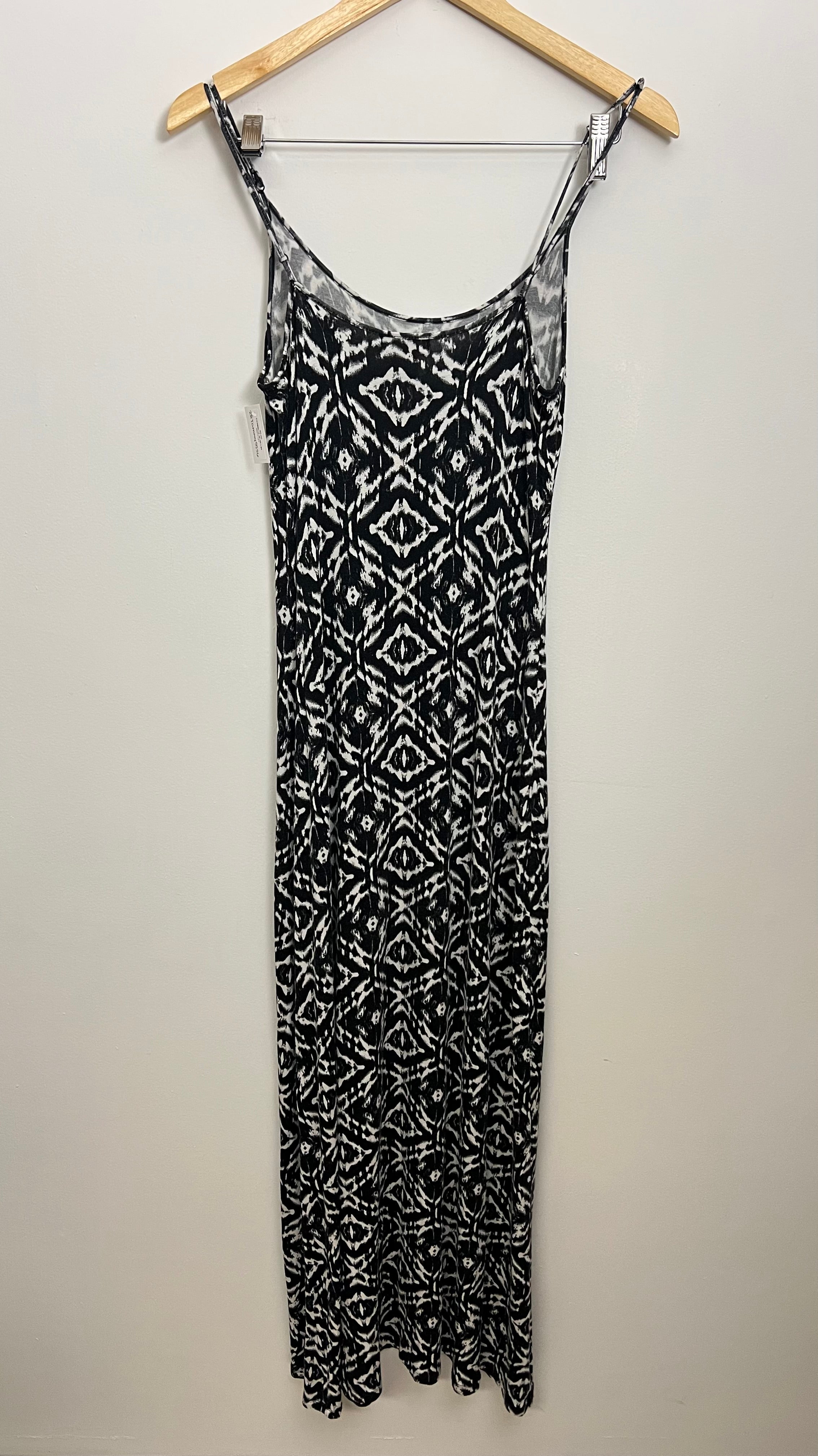 Wet Seal Black and White Maxi Dress Size Medium